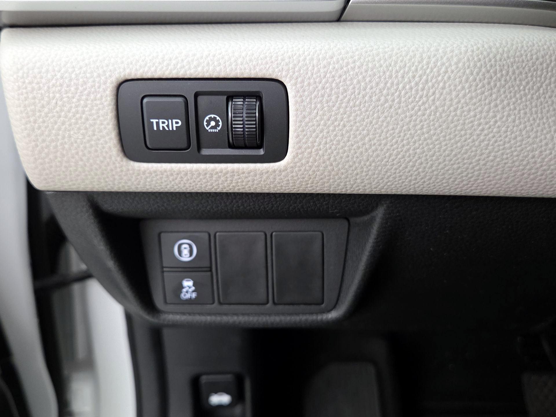 Thumbnail: 2018 Honda Accord - 13