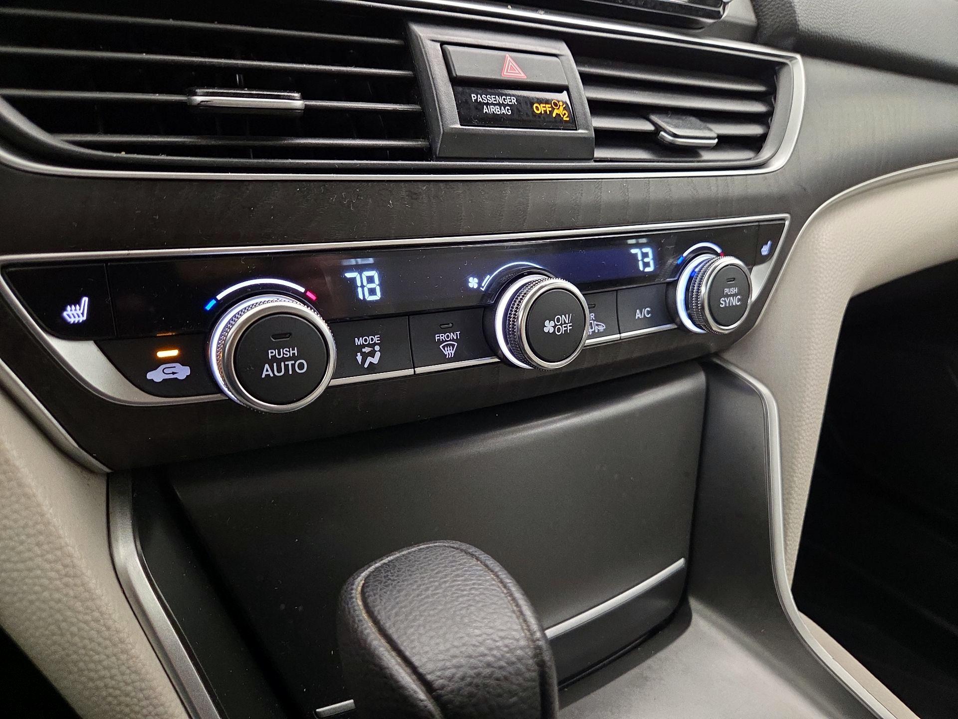 Thumbnail: 2018 Honda Accord - 16