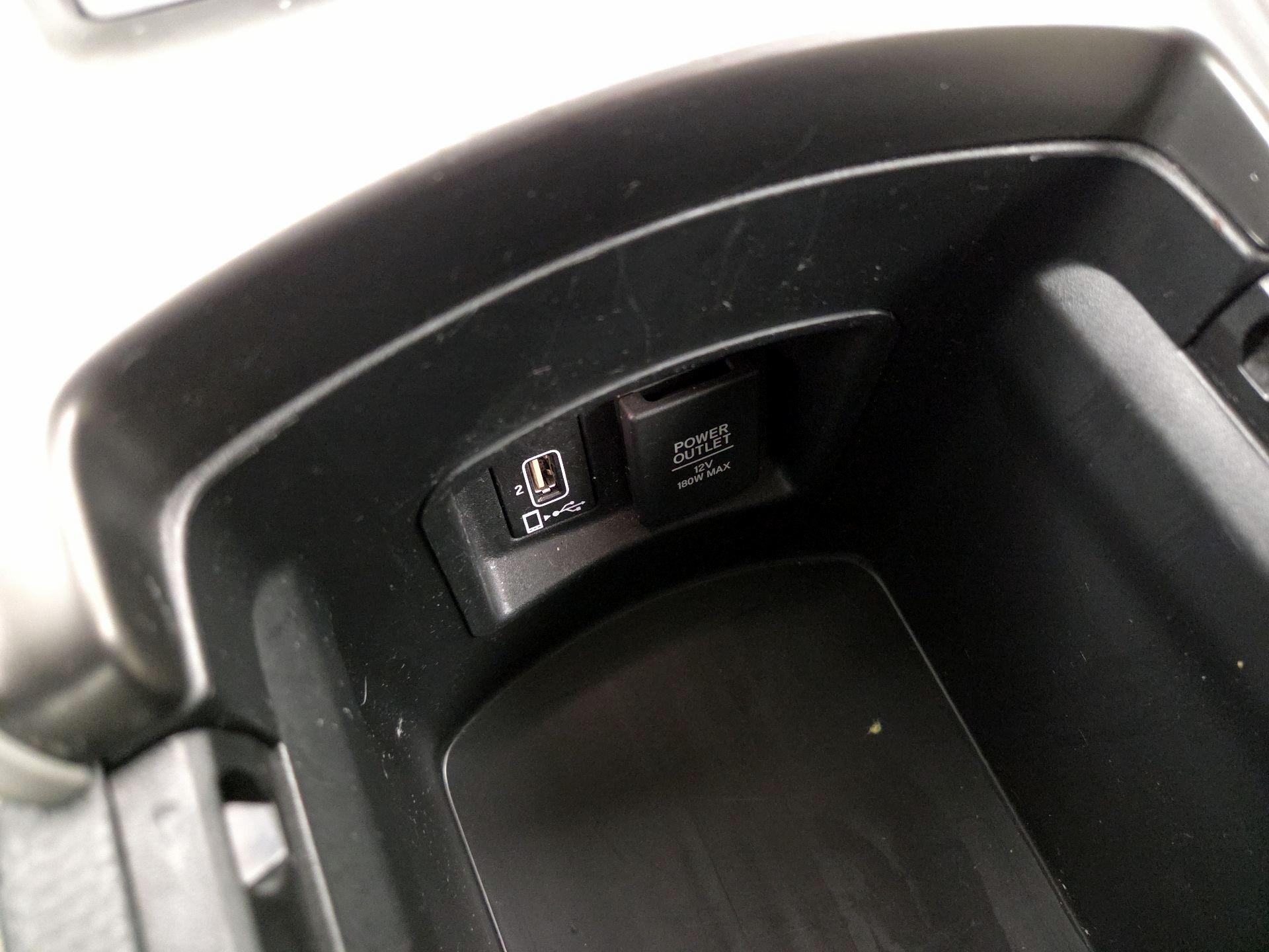 Thumbnail: 2018 Honda Accord - 18