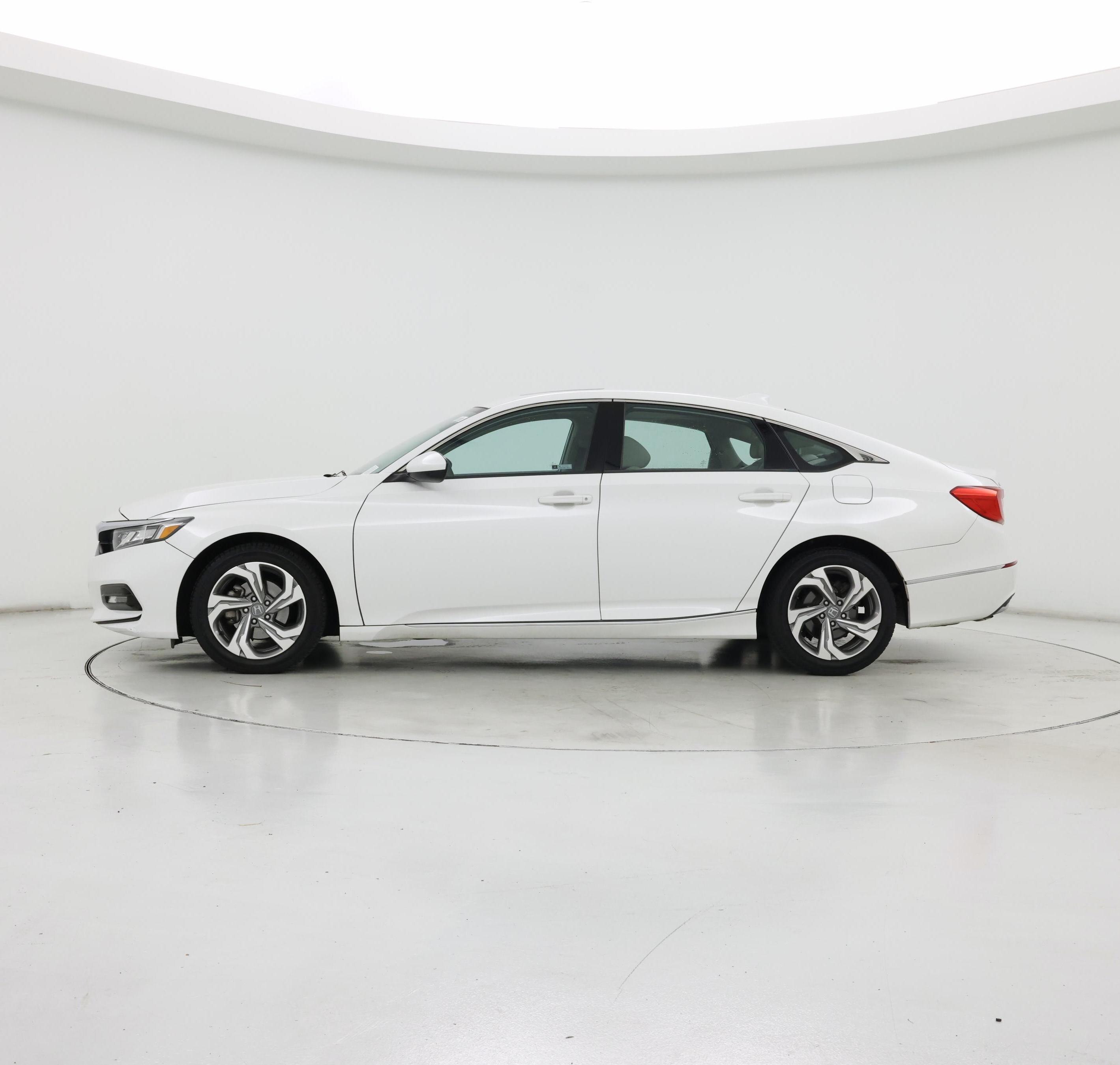 Thumbnail: 2018 Honda Accord - 3