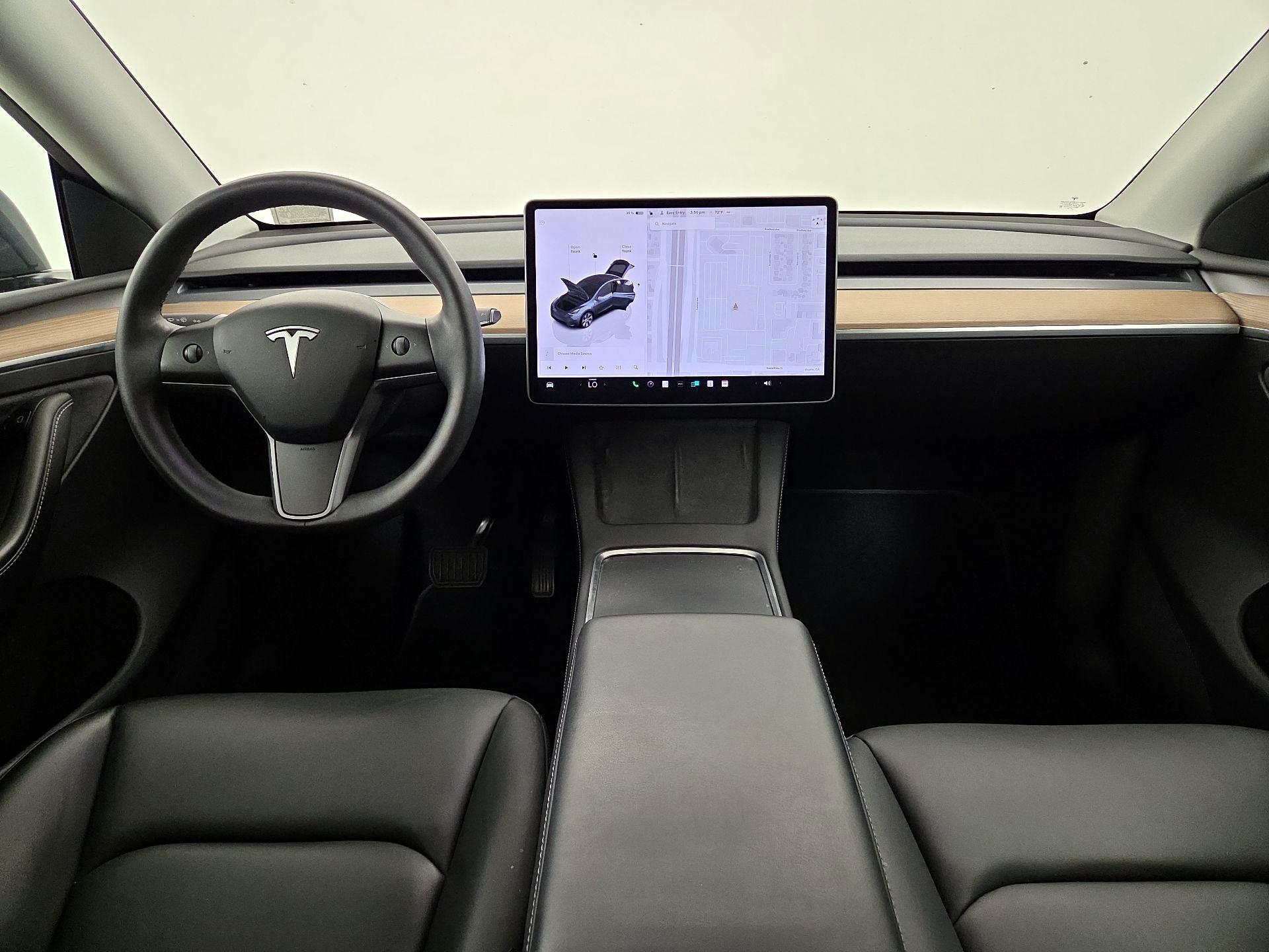 Thumbnail: 2022 Tesla Model Y - 9