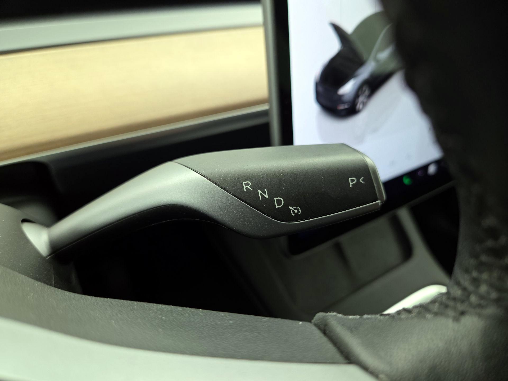 Thumbnail: 2022 Tesla Model Y - 17