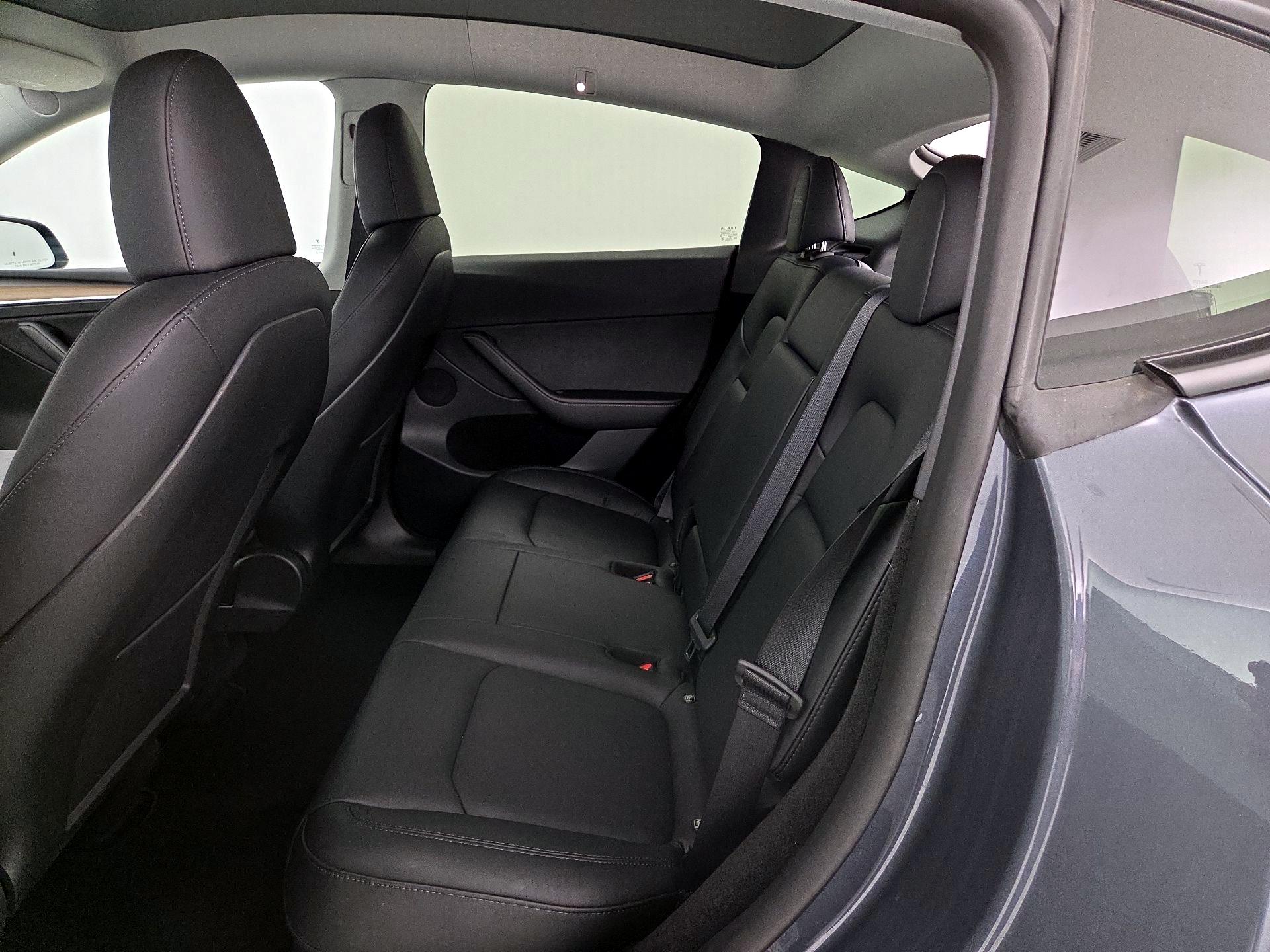 Thumbnail: 2022 Tesla Model Y - 19