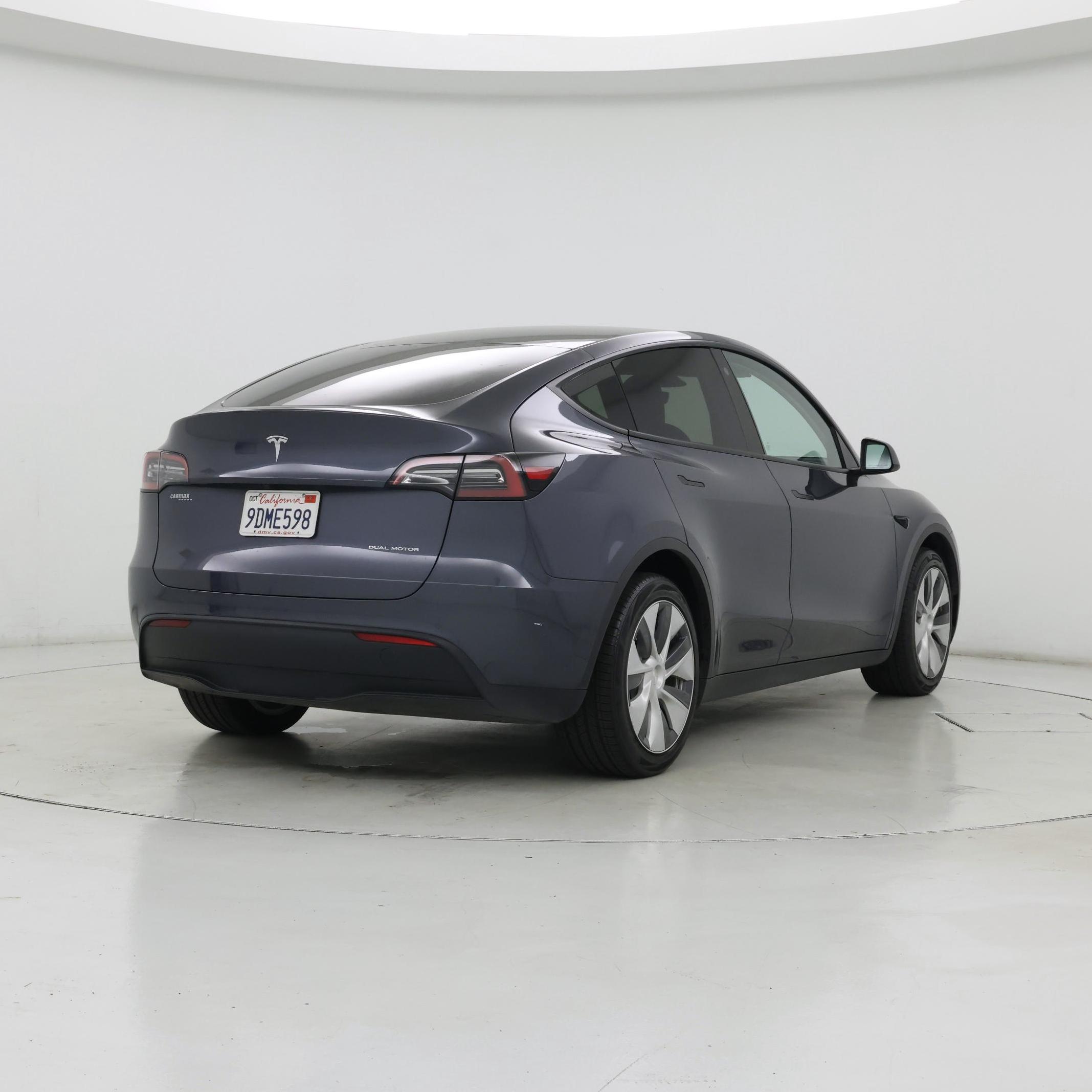 Thumbnail: 2022 Tesla Model Y - 8