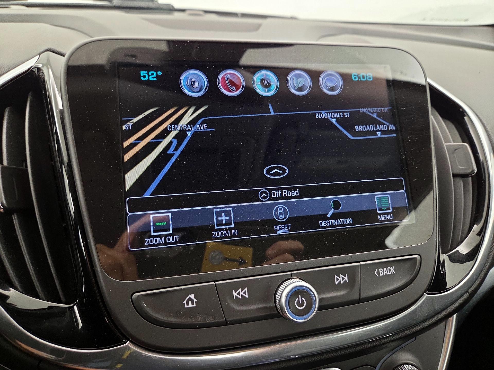 Thumbnail: 2017 Chevrolet Volt - 14