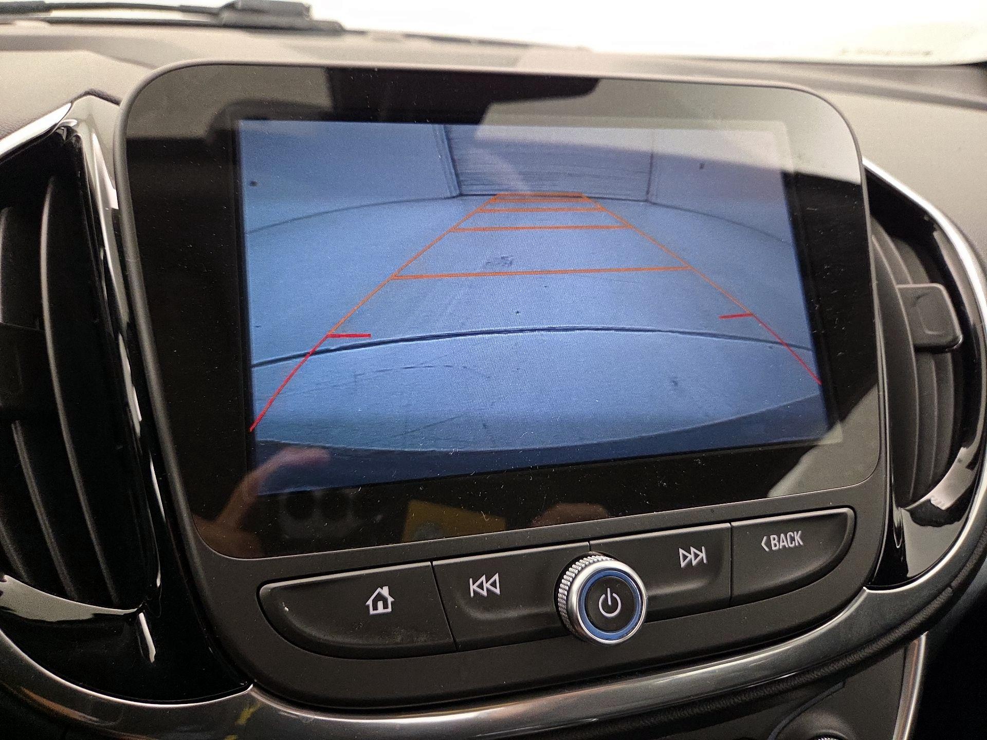 Thumbnail: 2017 Chevrolet Volt - 15