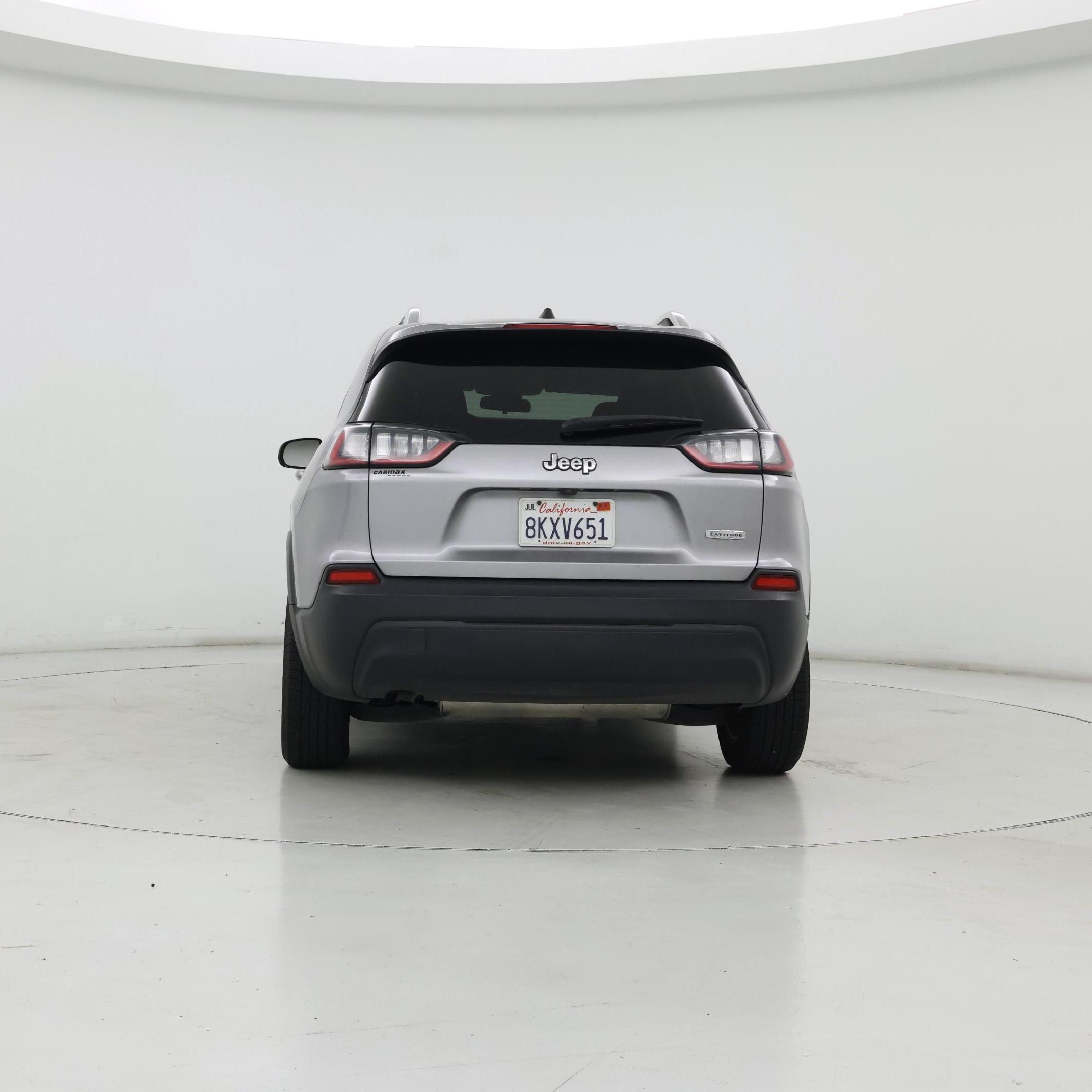 Thumbnail: 2019 Jeep Cherokee - 6