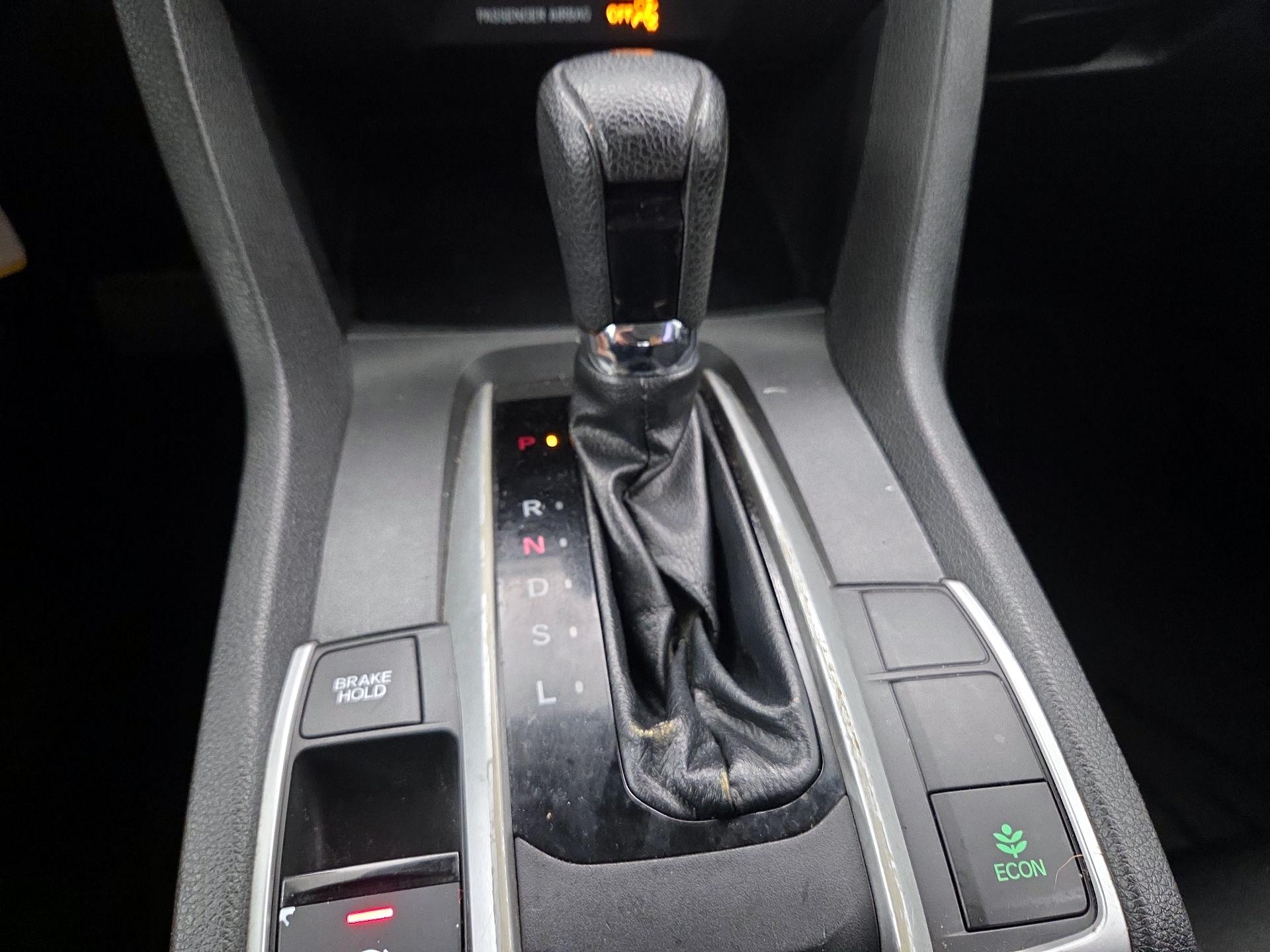 Thumbnail: 2019 Honda Civic - 17