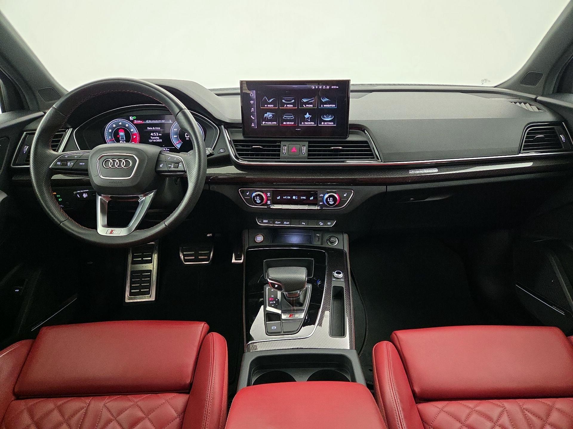 Thumbnail: 2024 Audi SQ5 - 9