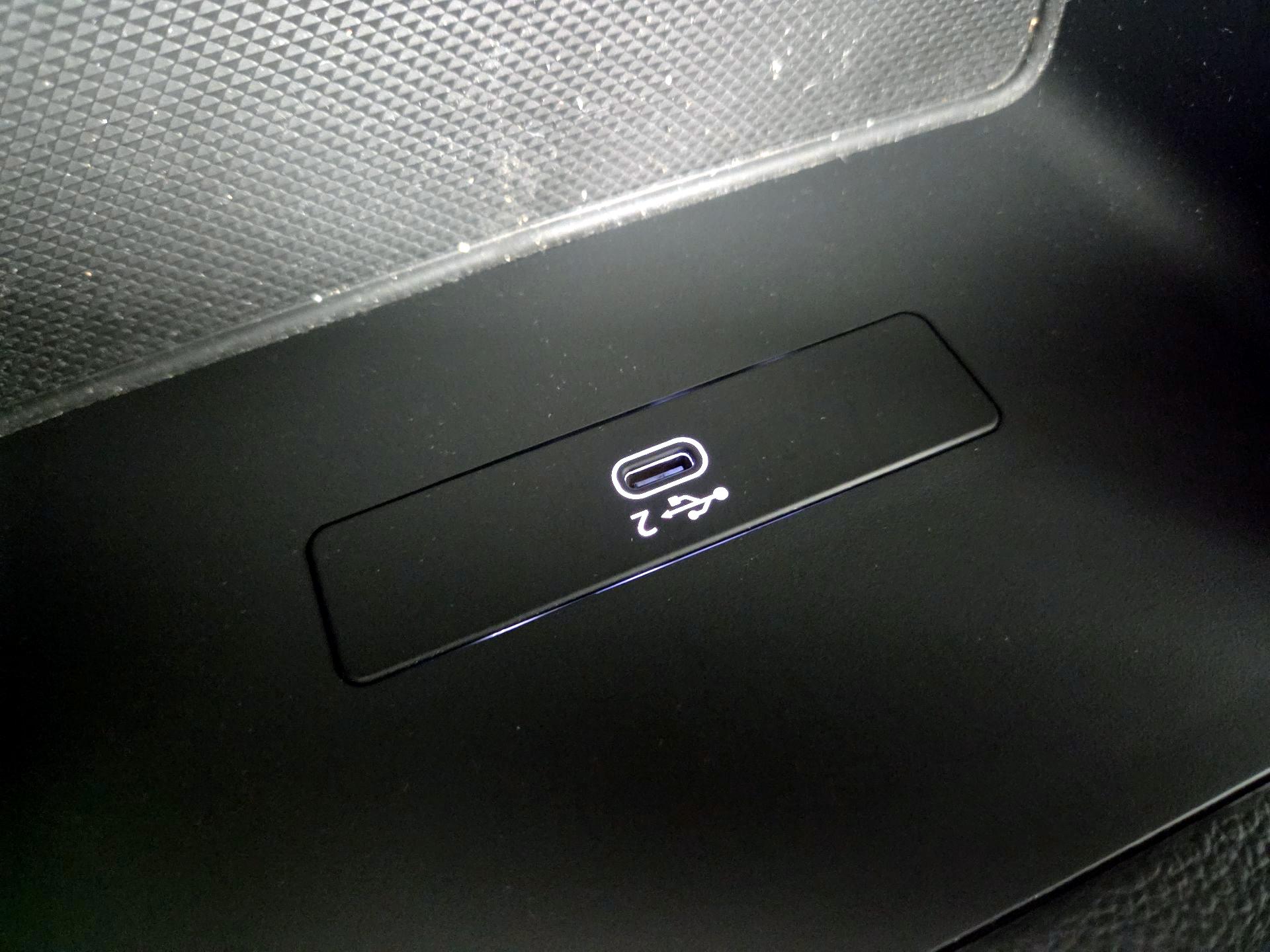 Thumbnail: 2024 Audi SQ5 - 18