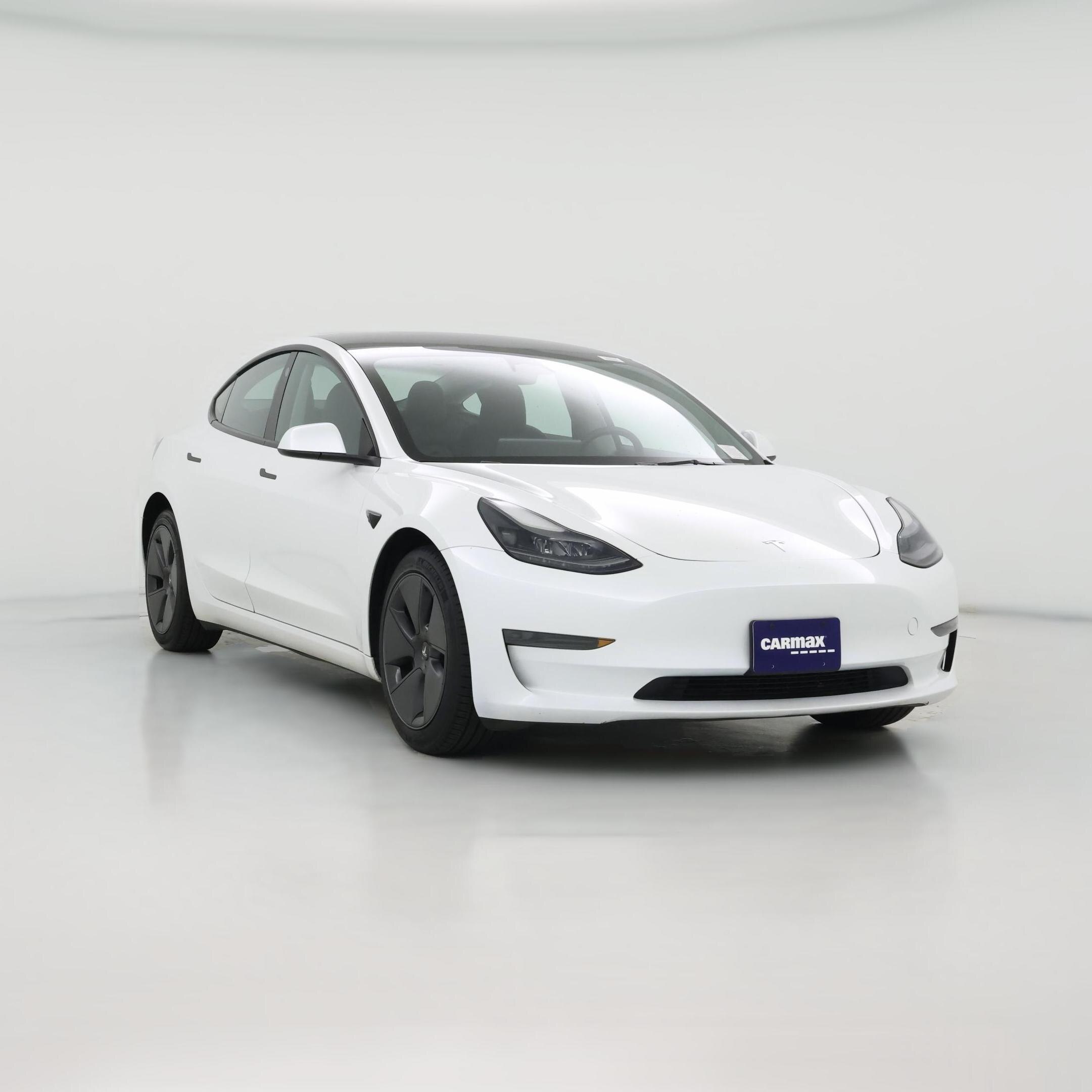 Thumbnail: 2023 Tesla Model 3 - 1