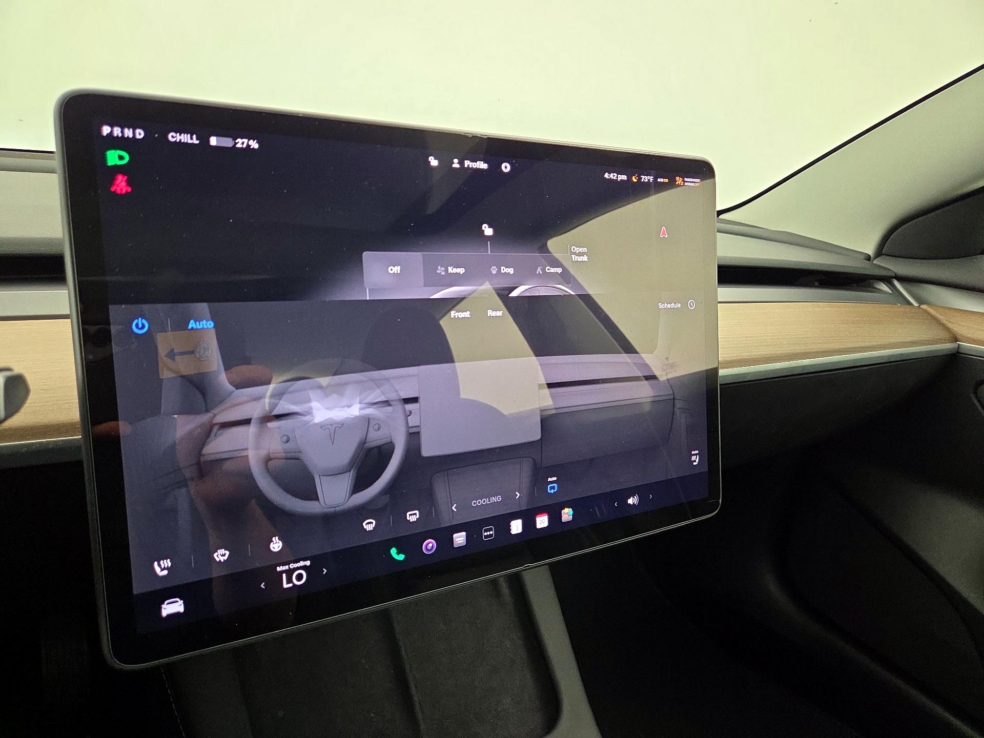 Thumbnail: 2023 Tesla Model 3 - 16