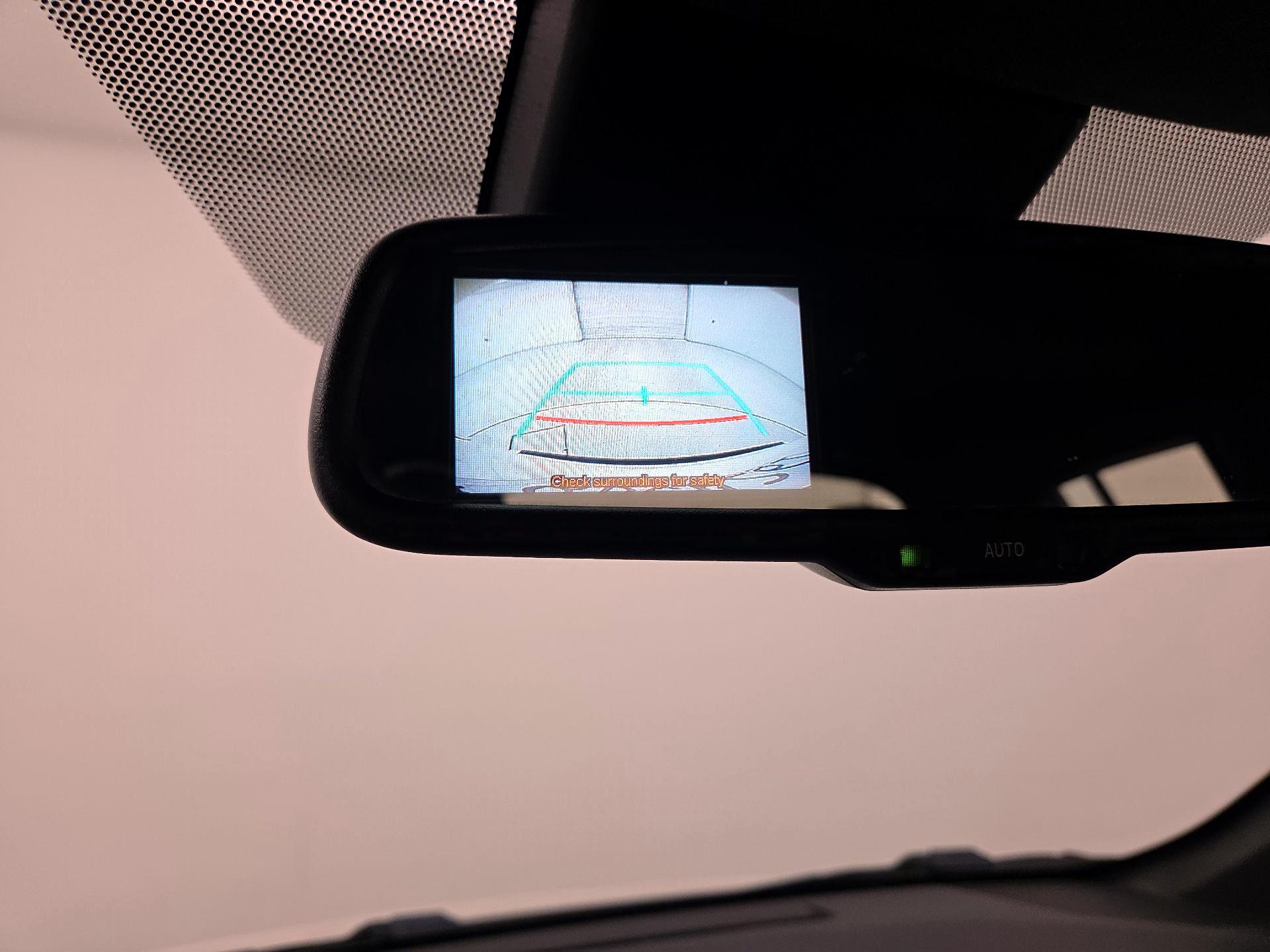 Thumbnail: 2018 Toyota C-HR - 14