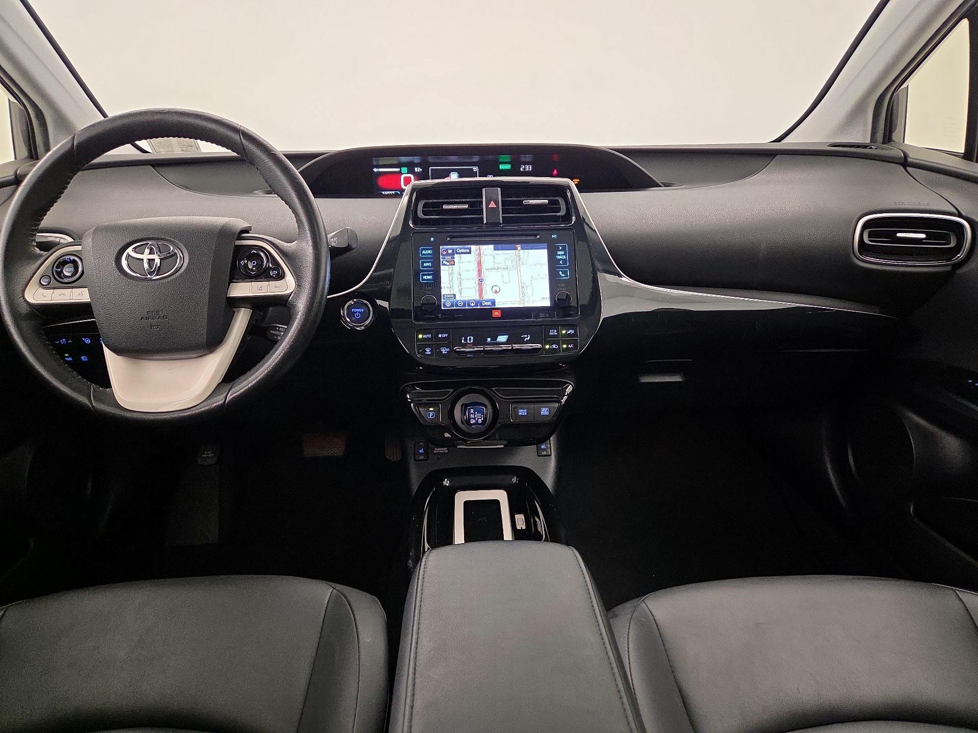 Thumbnail: 2016 Toyota Prius - 9