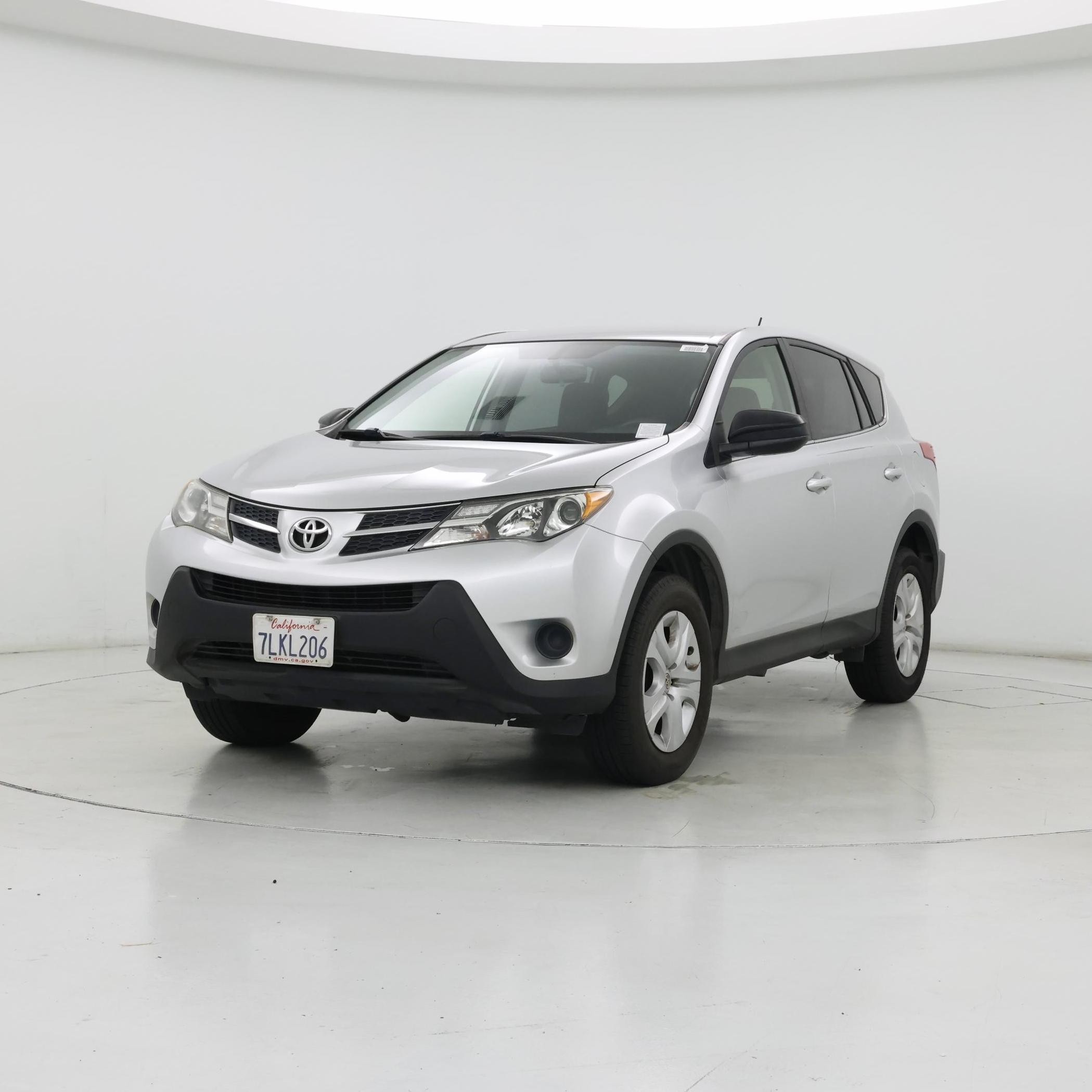 Thumbnail: 2015 Toyota RAV4 - 4