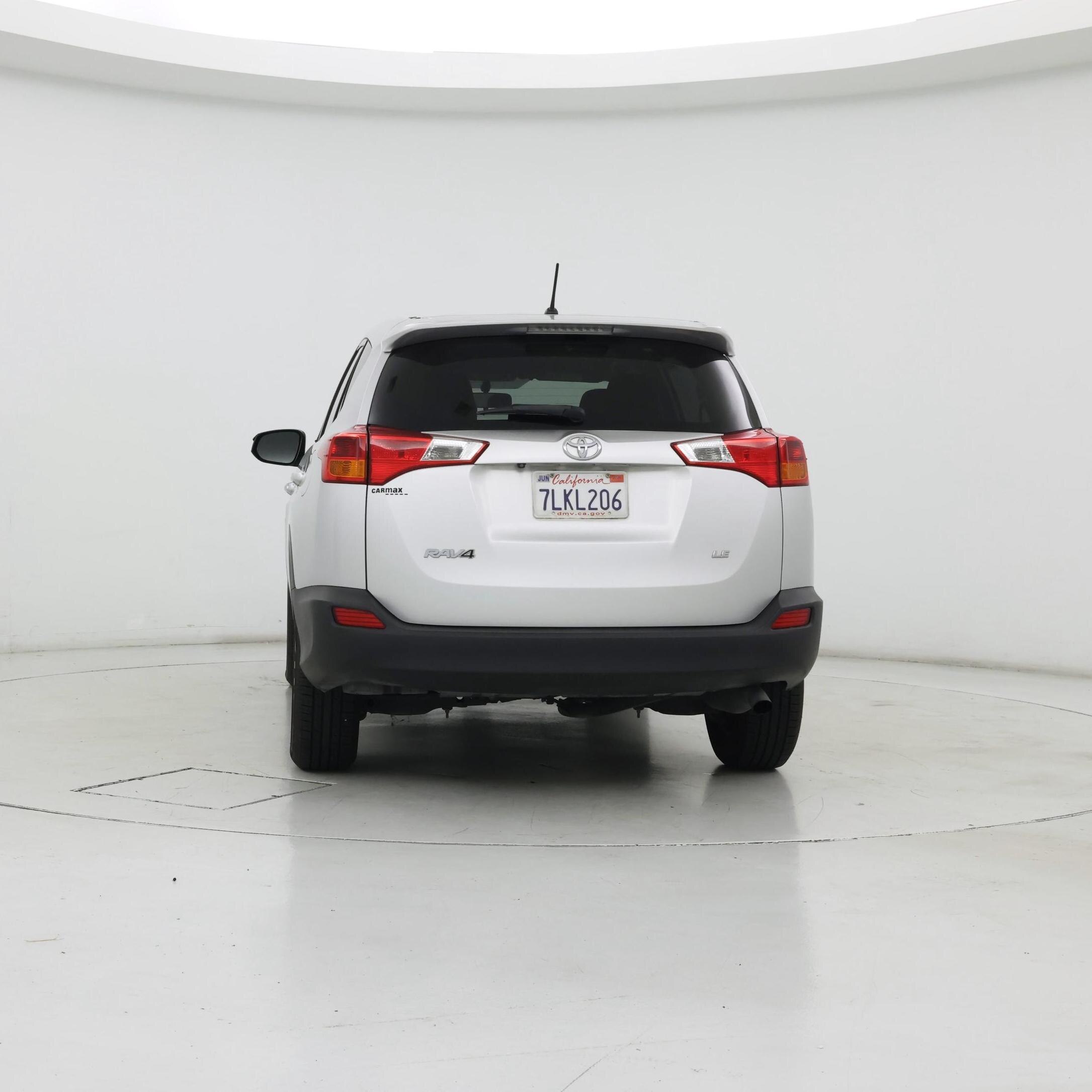 Thumbnail: 2015 Toyota RAV4 - 6