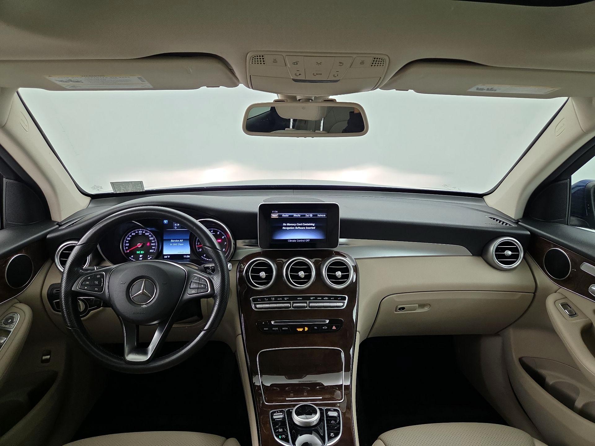 Thumbnail: 2019 Mercedes-Benz GLC - 9