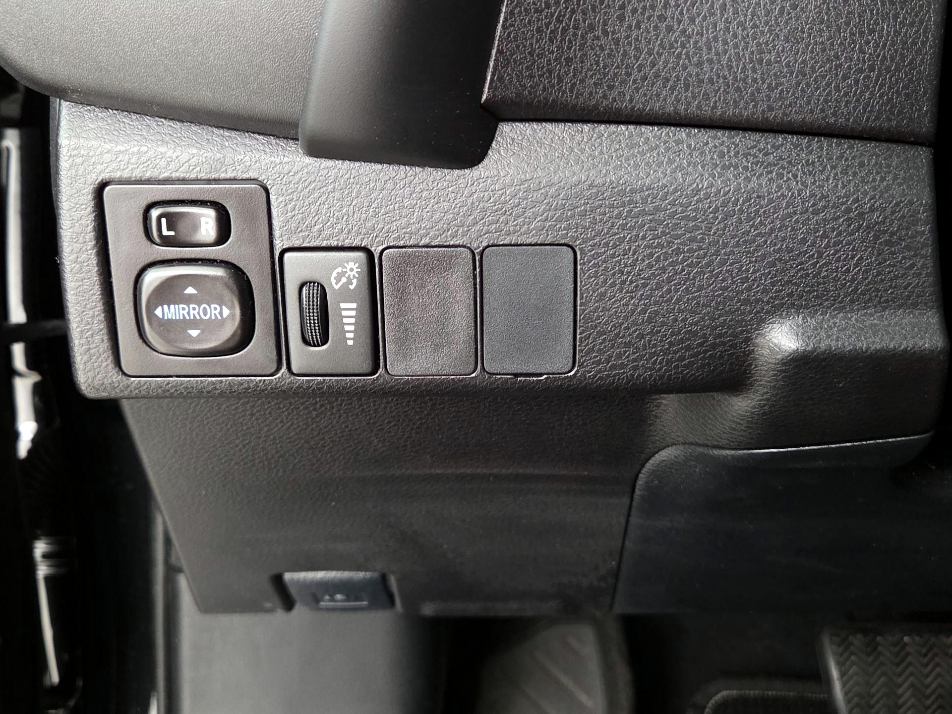 Thumbnail: 2019 Toyota Corolla - 13