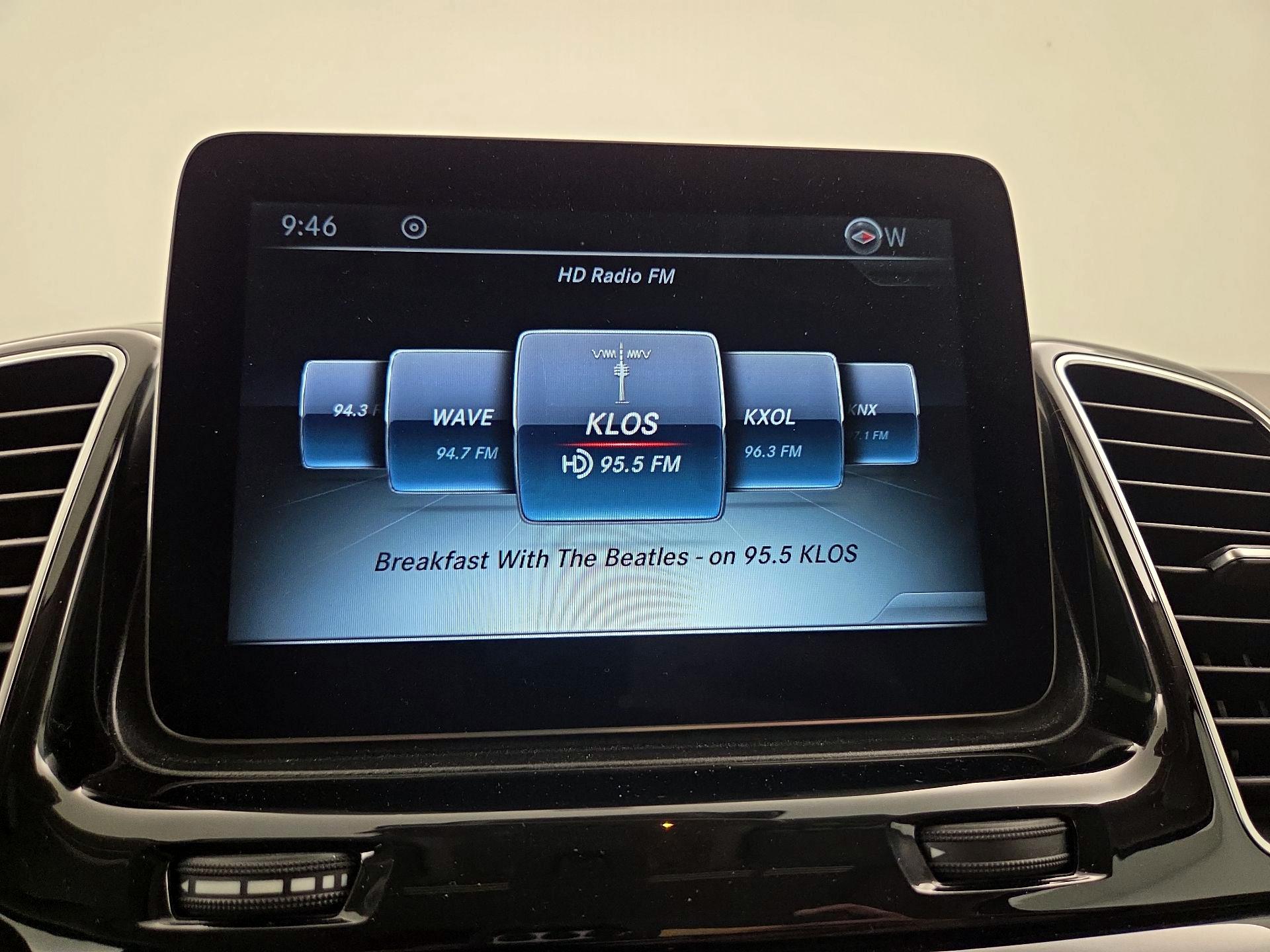 Thumbnail: 2016 Mercedes-Benz GLE - 16