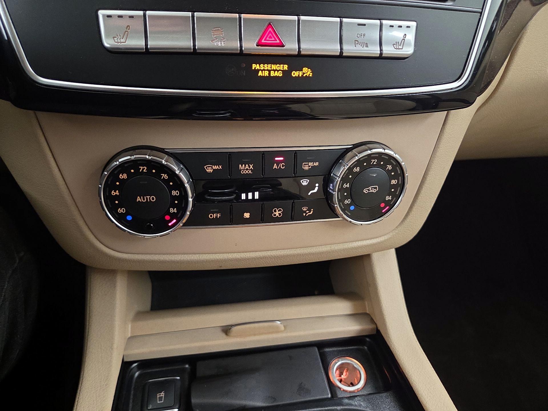 Thumbnail: 2016 Mercedes-Benz GLE - 17