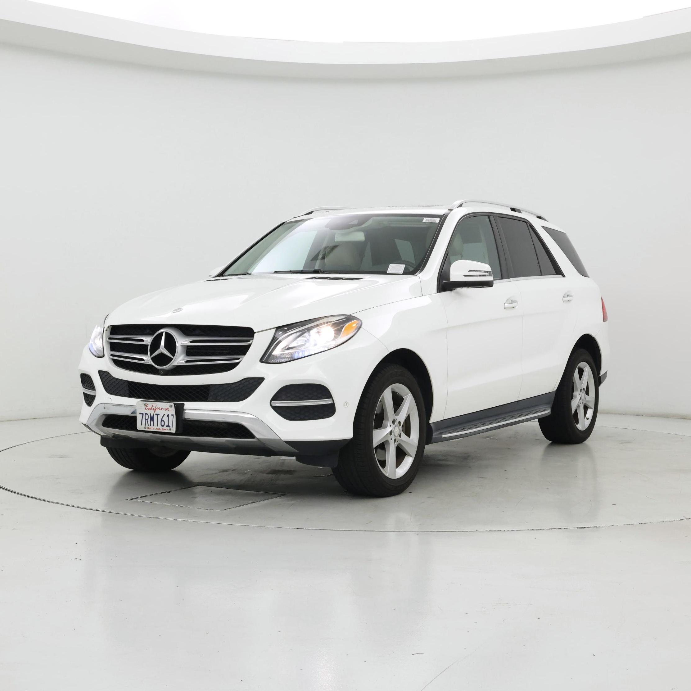 Thumbnail: 2016 Mercedes-Benz GLE - 4