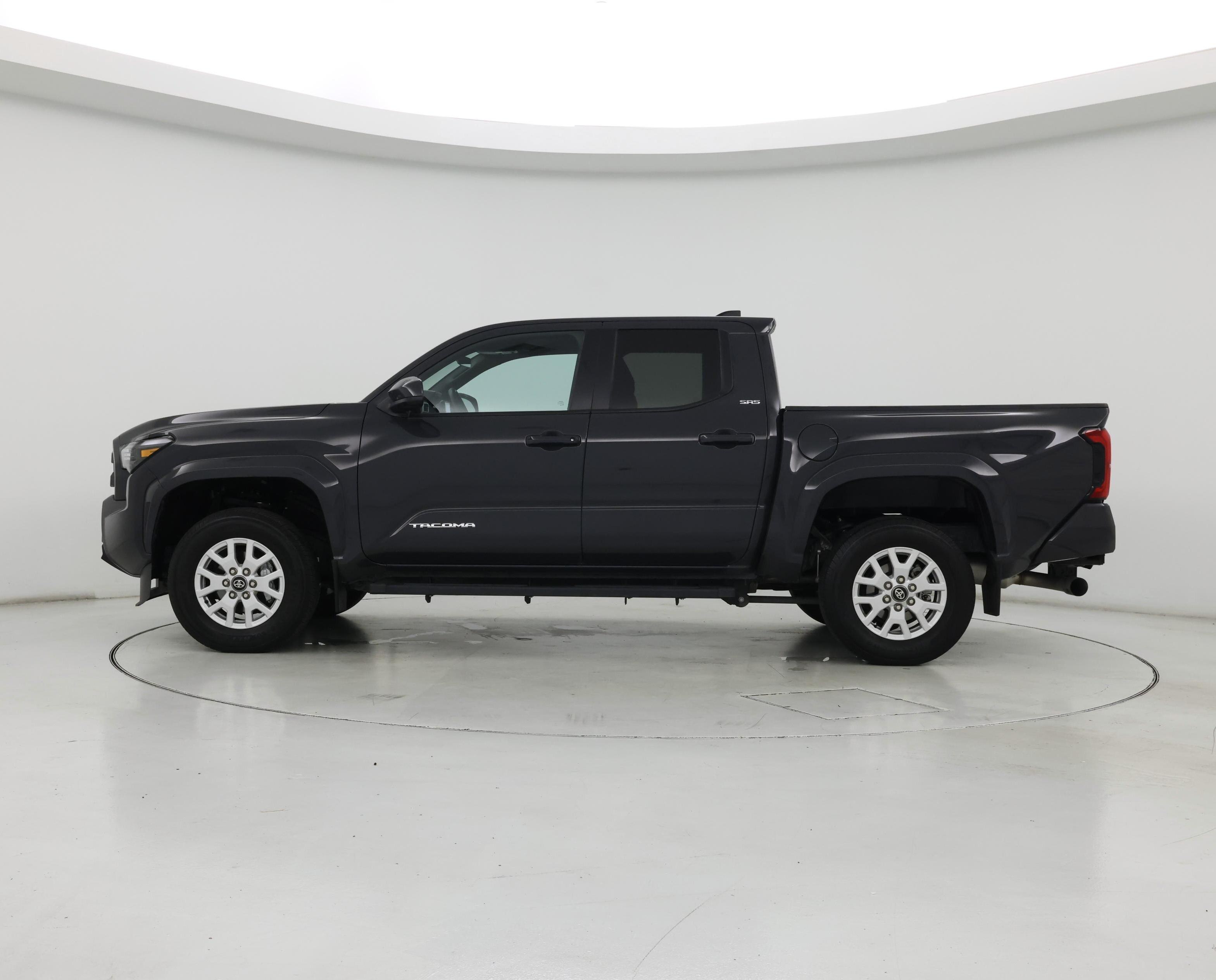 Thumbnail: 2024 Toyota Tacoma - 3