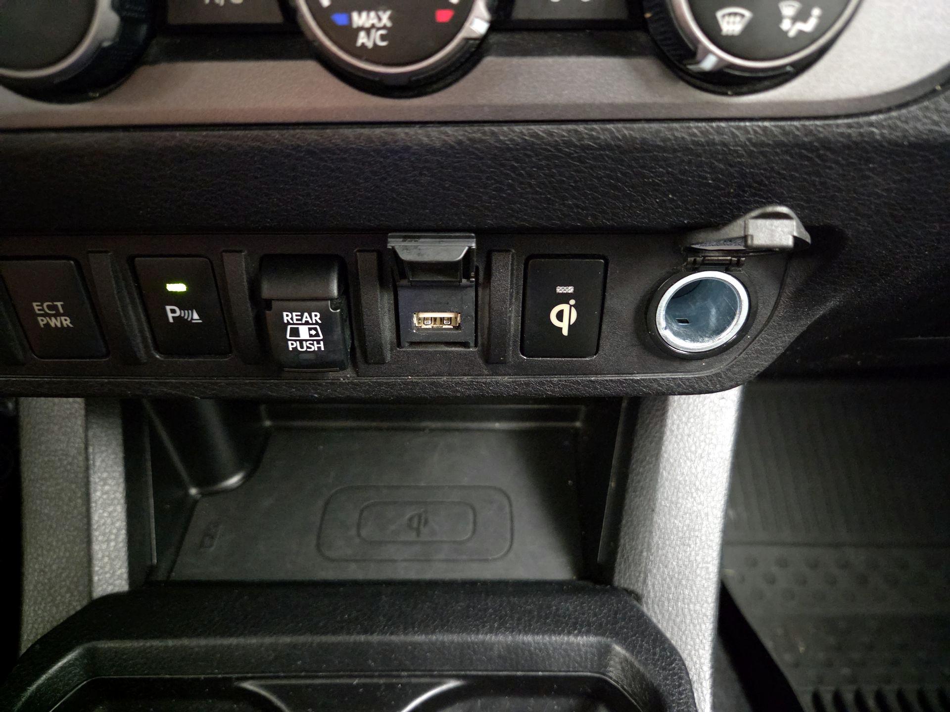 Thumbnail: 2020 Toyota Tacoma - 18