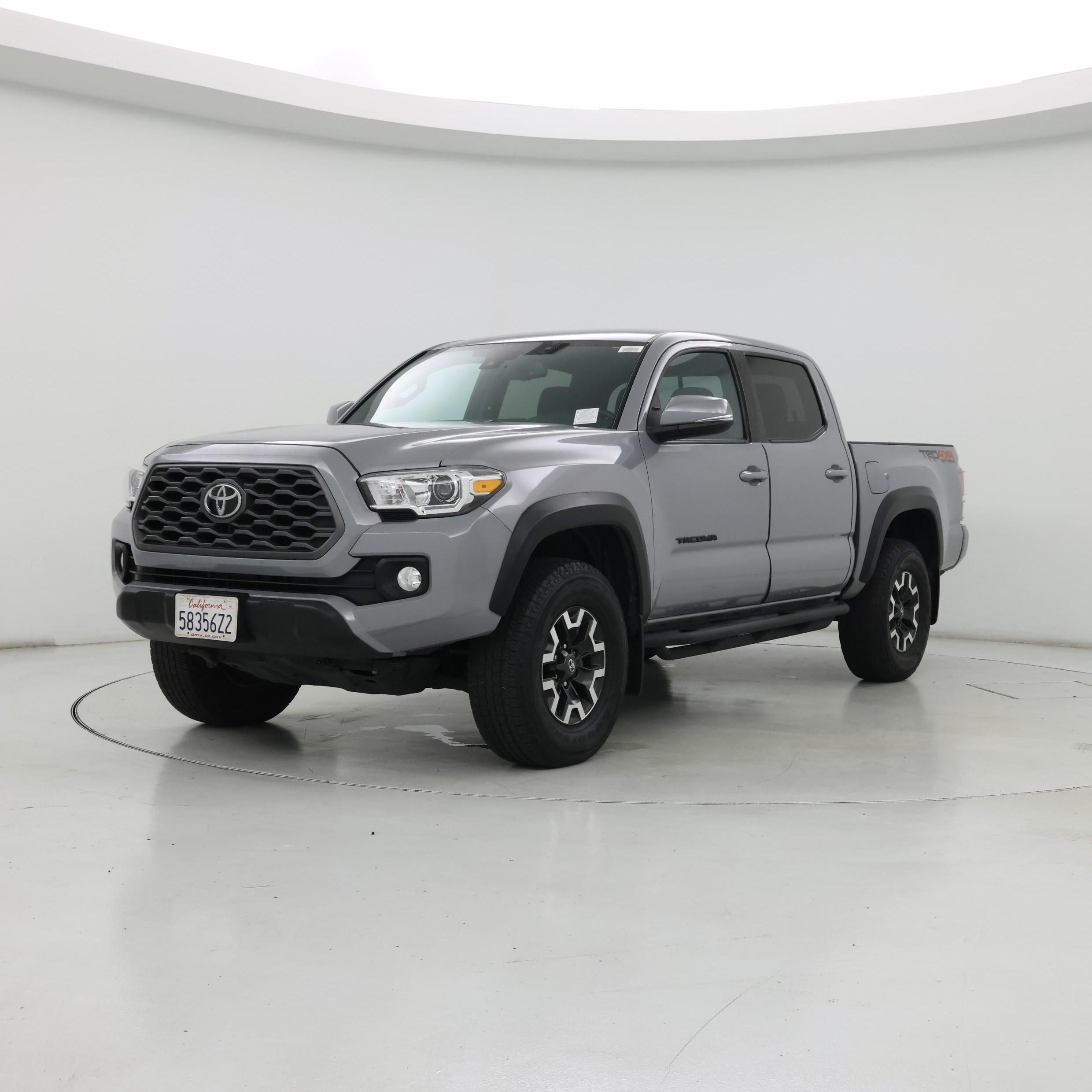 Thumbnail: 2020 Toyota Tacoma - 4