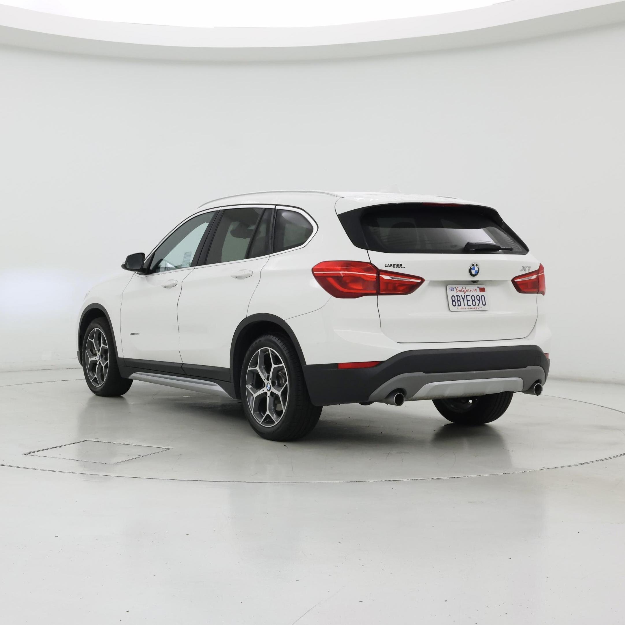 Thumbnail: 2018 BMW X1 - 2