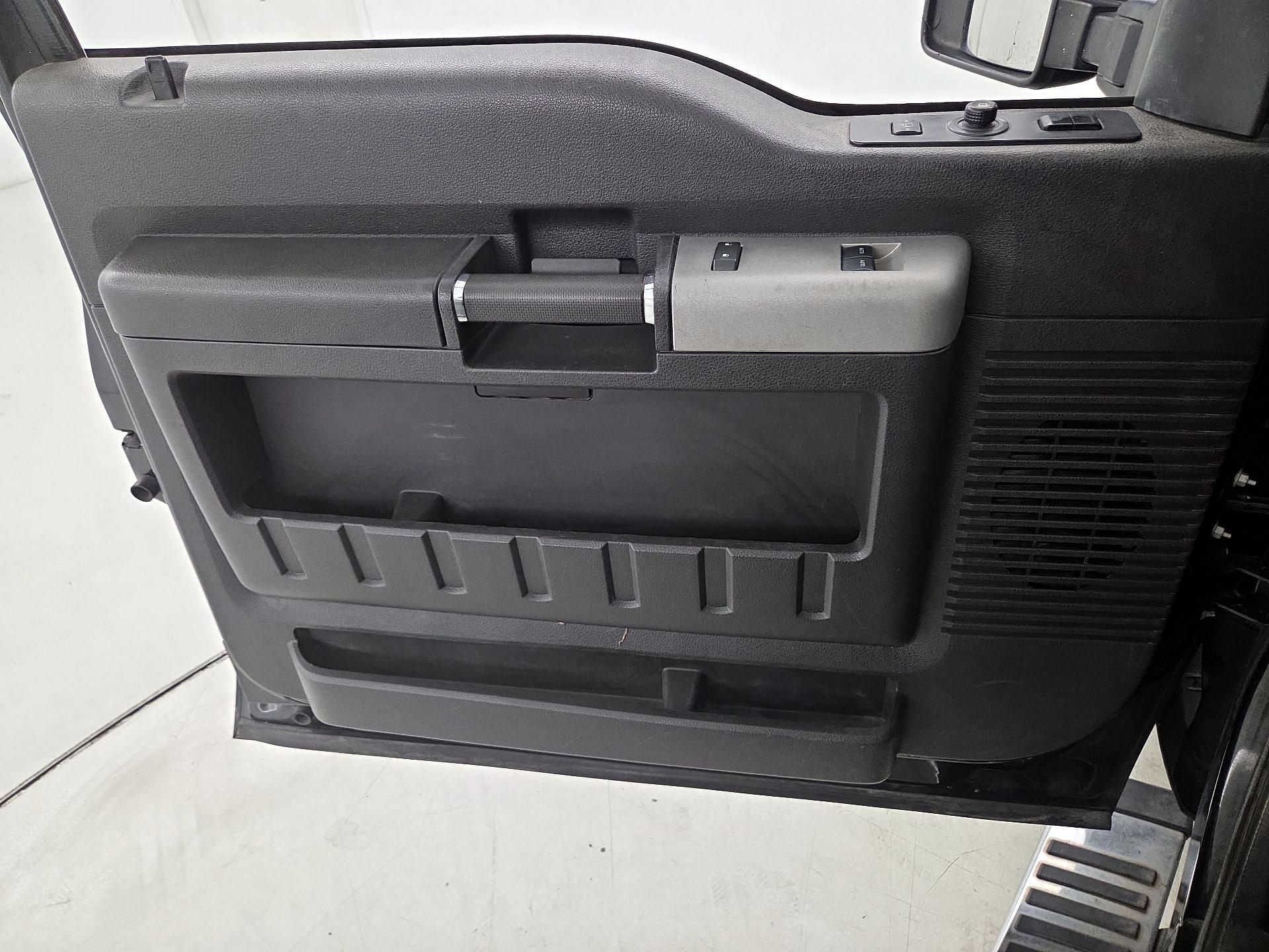 Thumbnail: 2015 Ford F-250 - 12