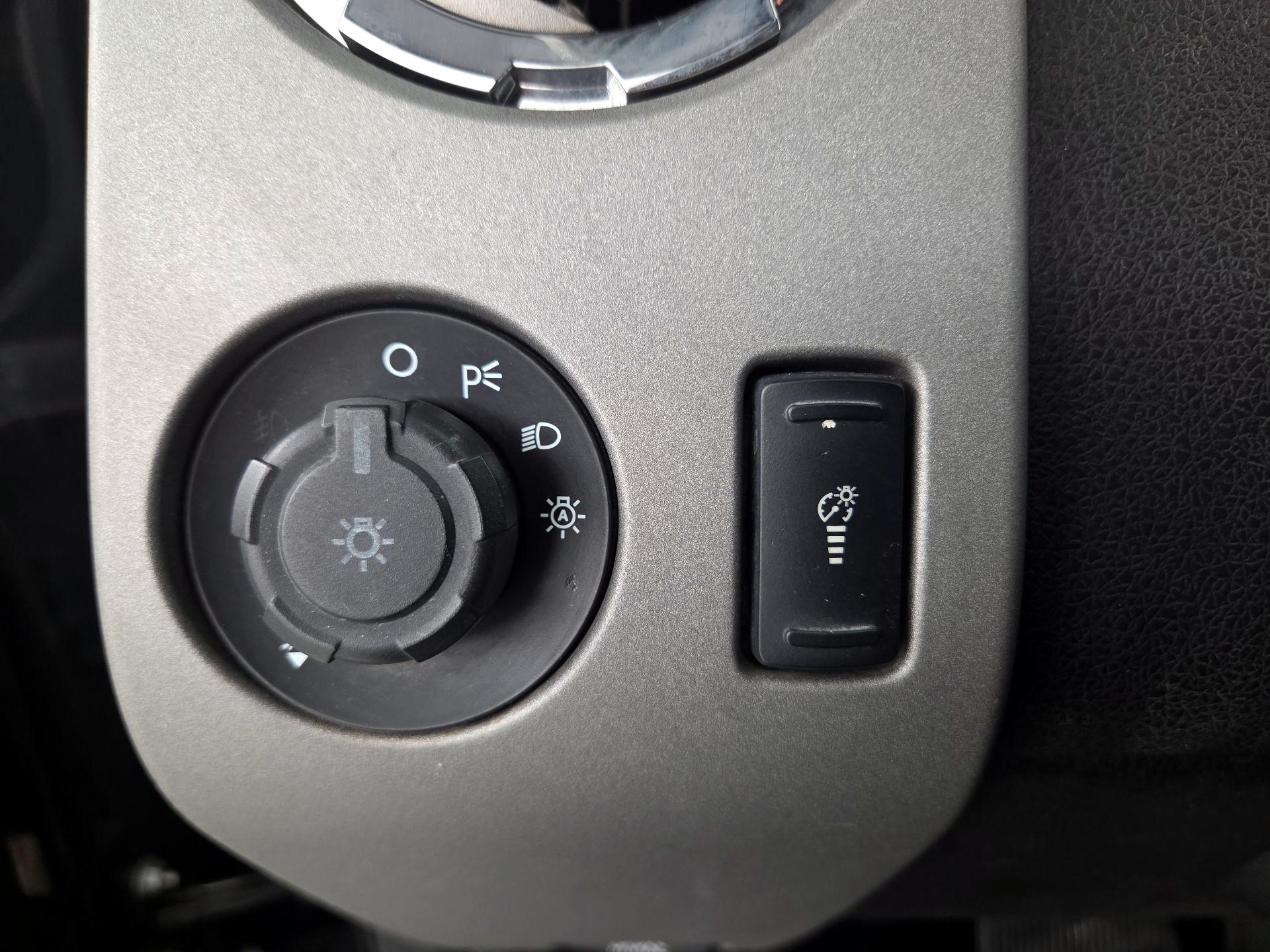 Thumbnail: 2015 Ford F-250 - 13