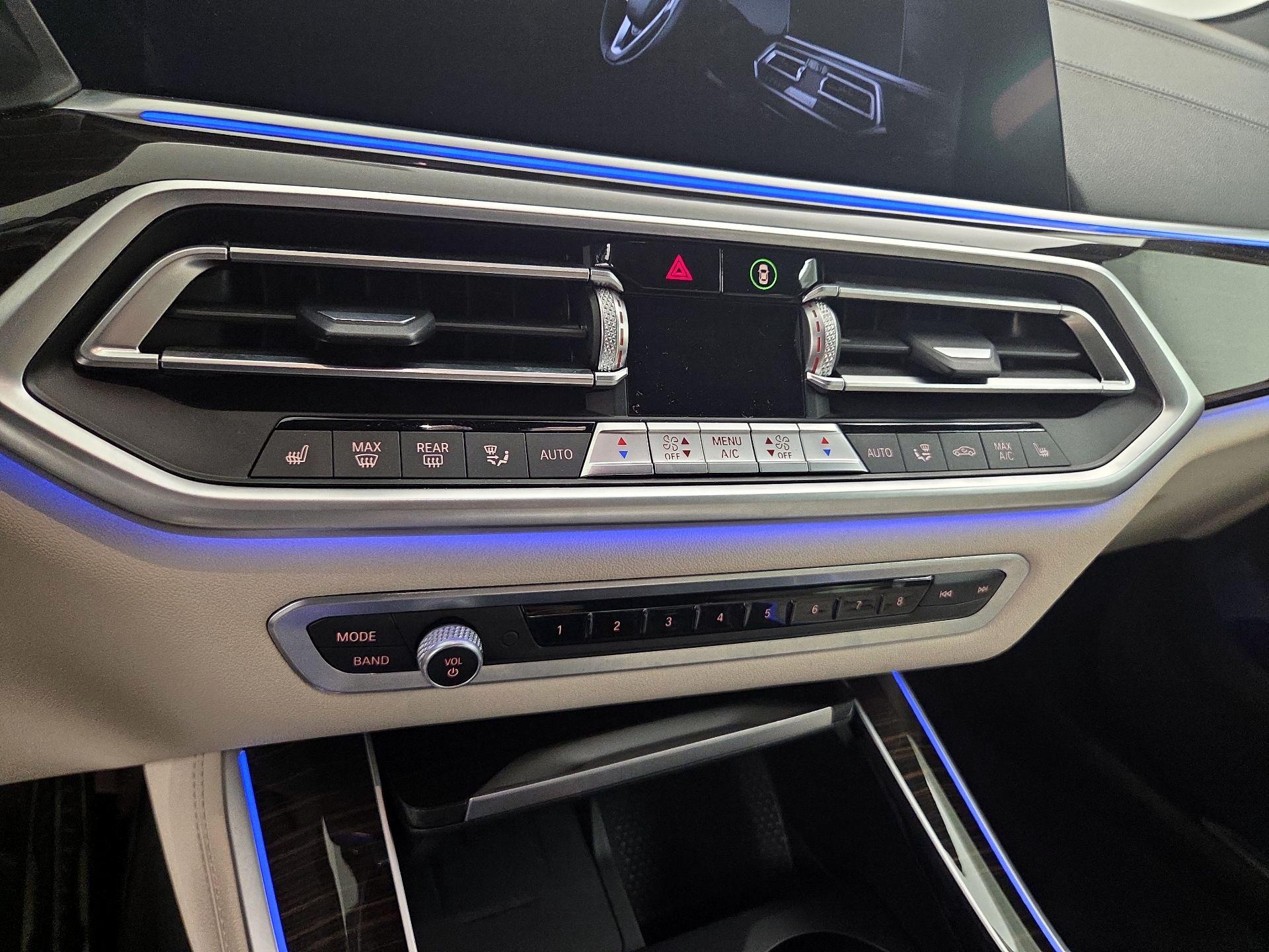 Thumbnail: 2021 BMW X5 - 17