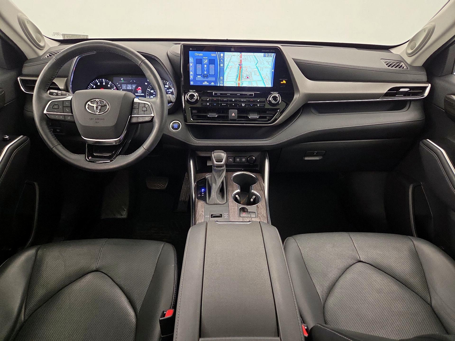 Thumbnail: 2021 Toyota Highlander - 9