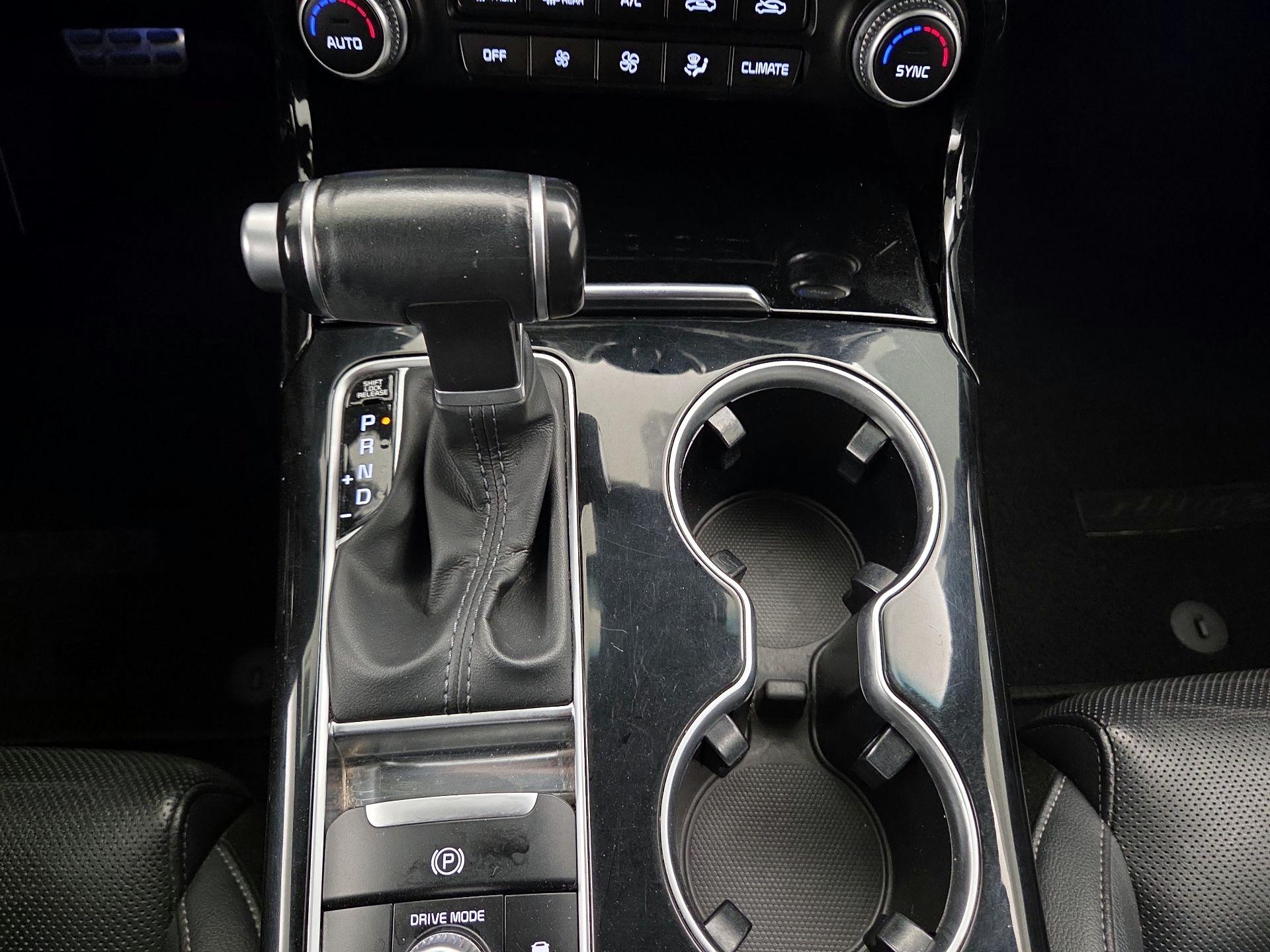 Thumbnail: 2022 Kia Stinger - 18