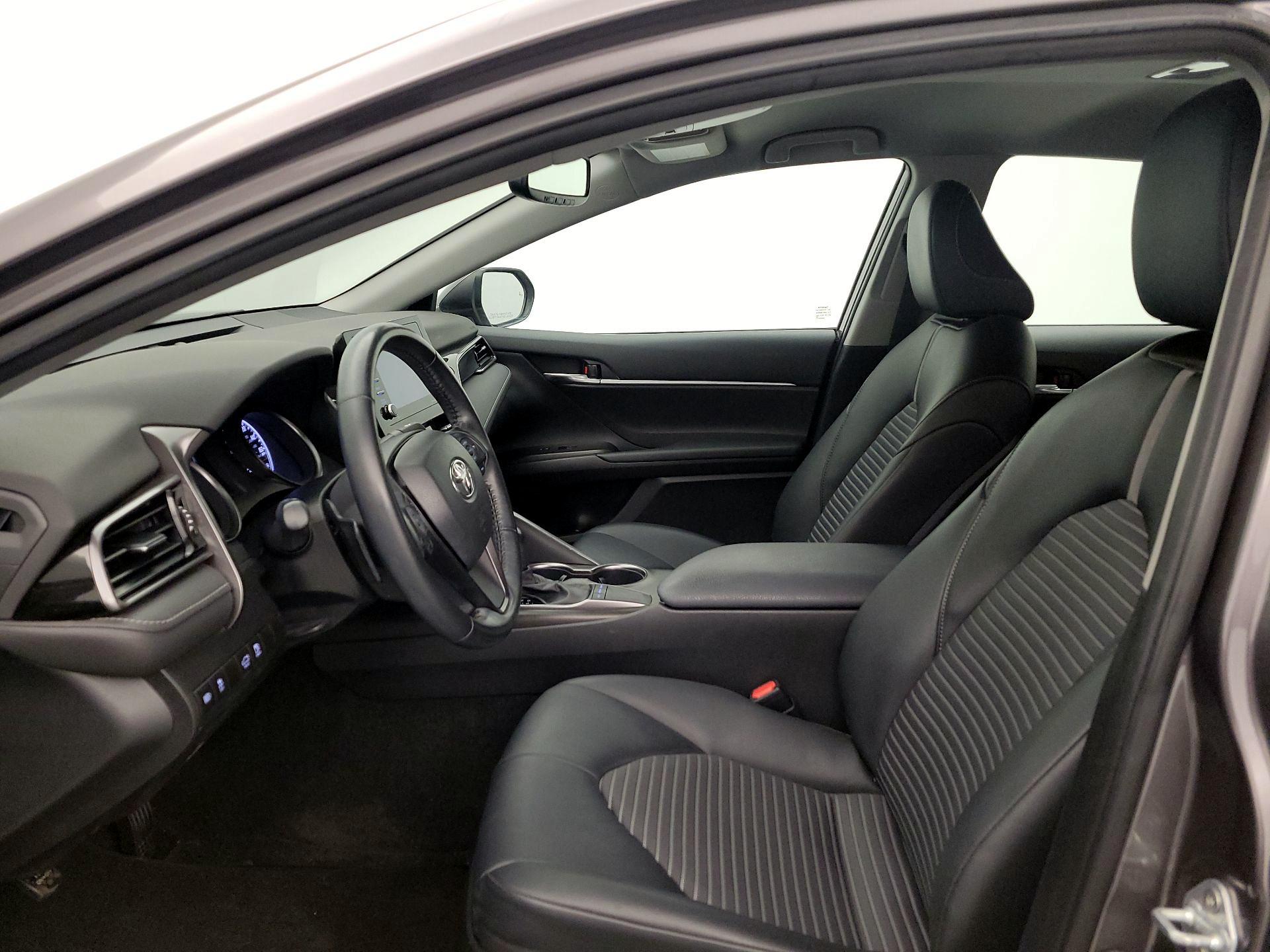 Thumbnail: 2023 Toyota Camry - 11