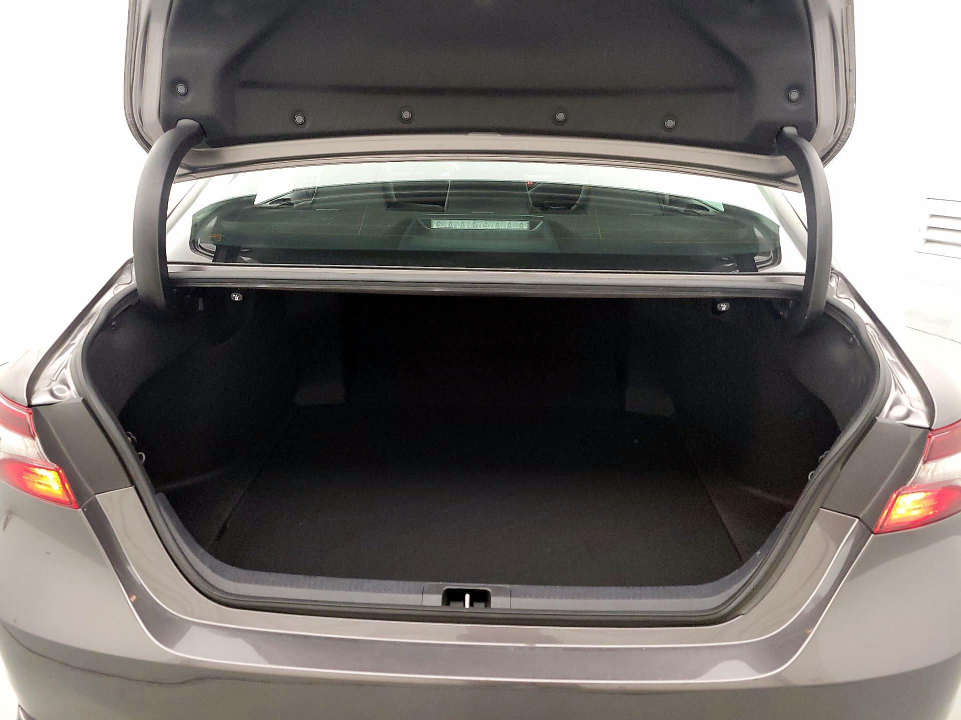 Thumbnail: 2023 Toyota Camry - 20