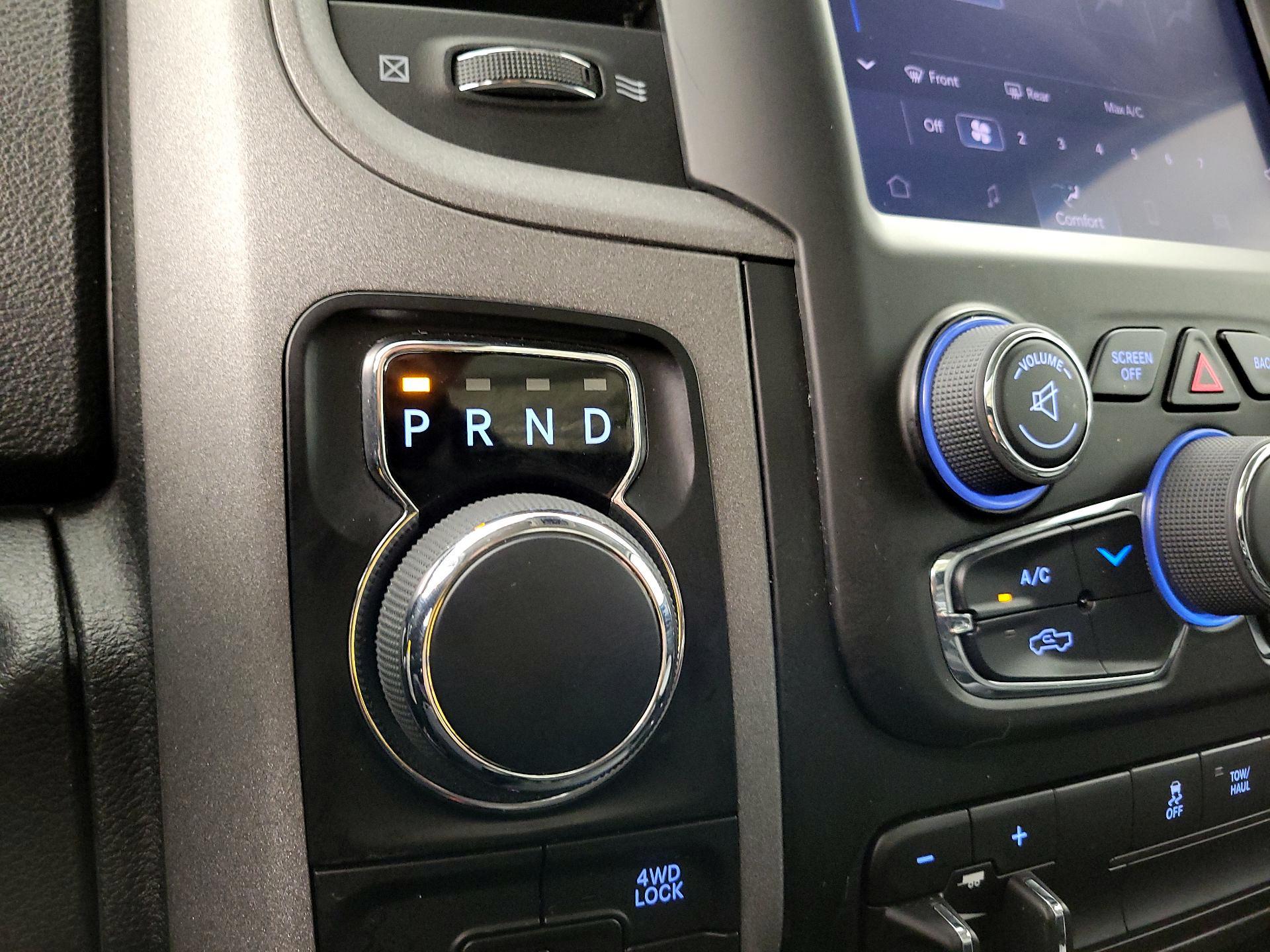 Thumbnail: 2023 RAM 1500 Classic - 17