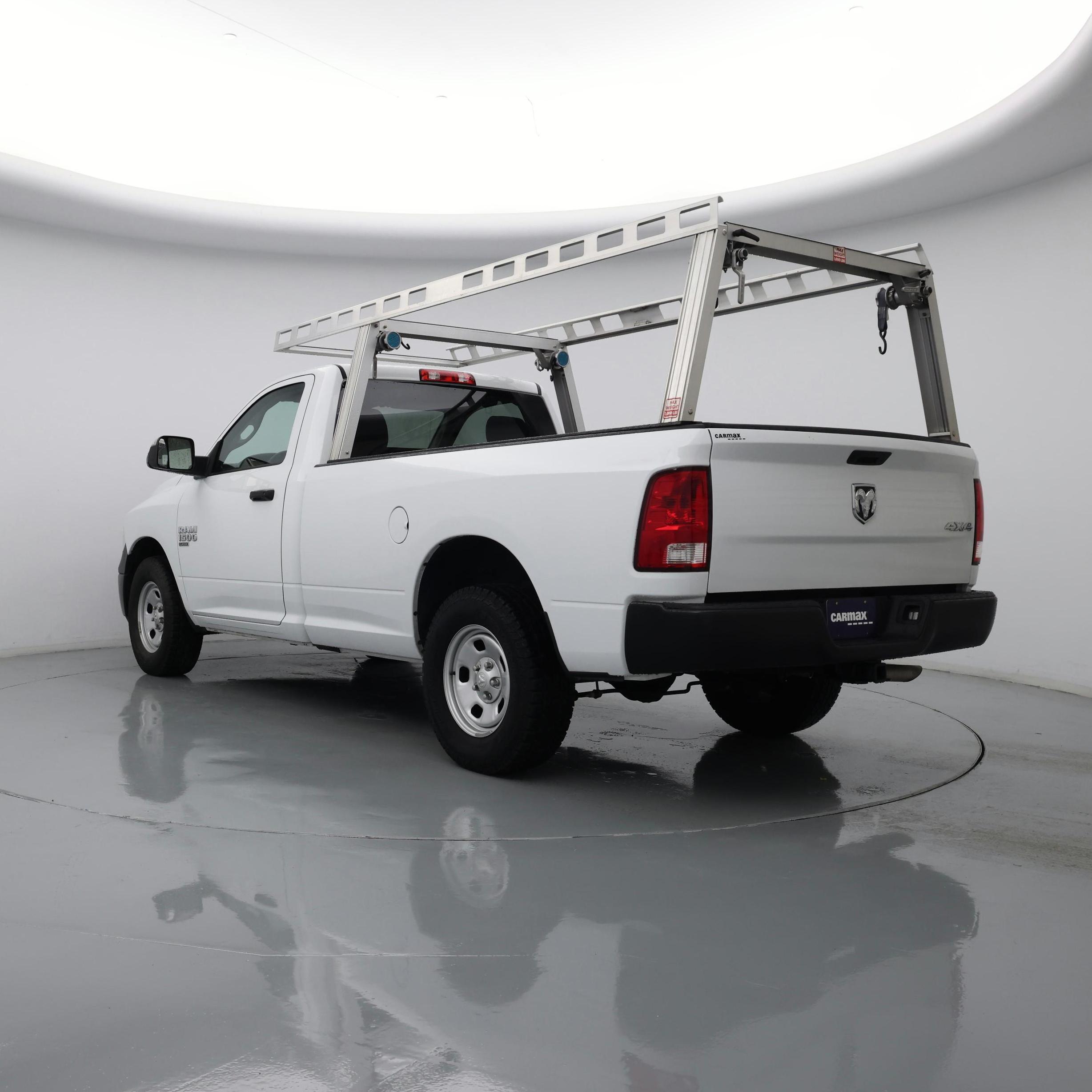 Thumbnail: 2023 RAM 1500 Classic - 2