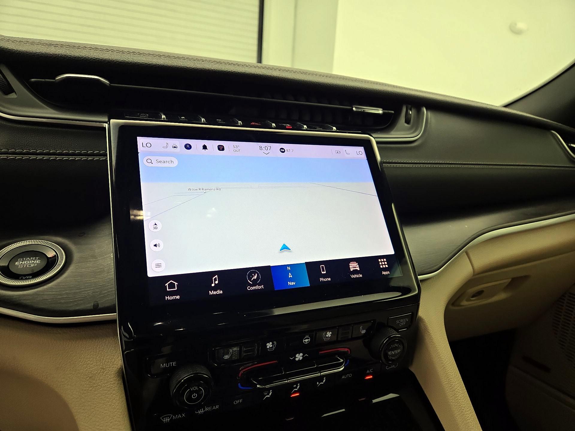 Thumbnail: 2022 Jeep Compass - 14