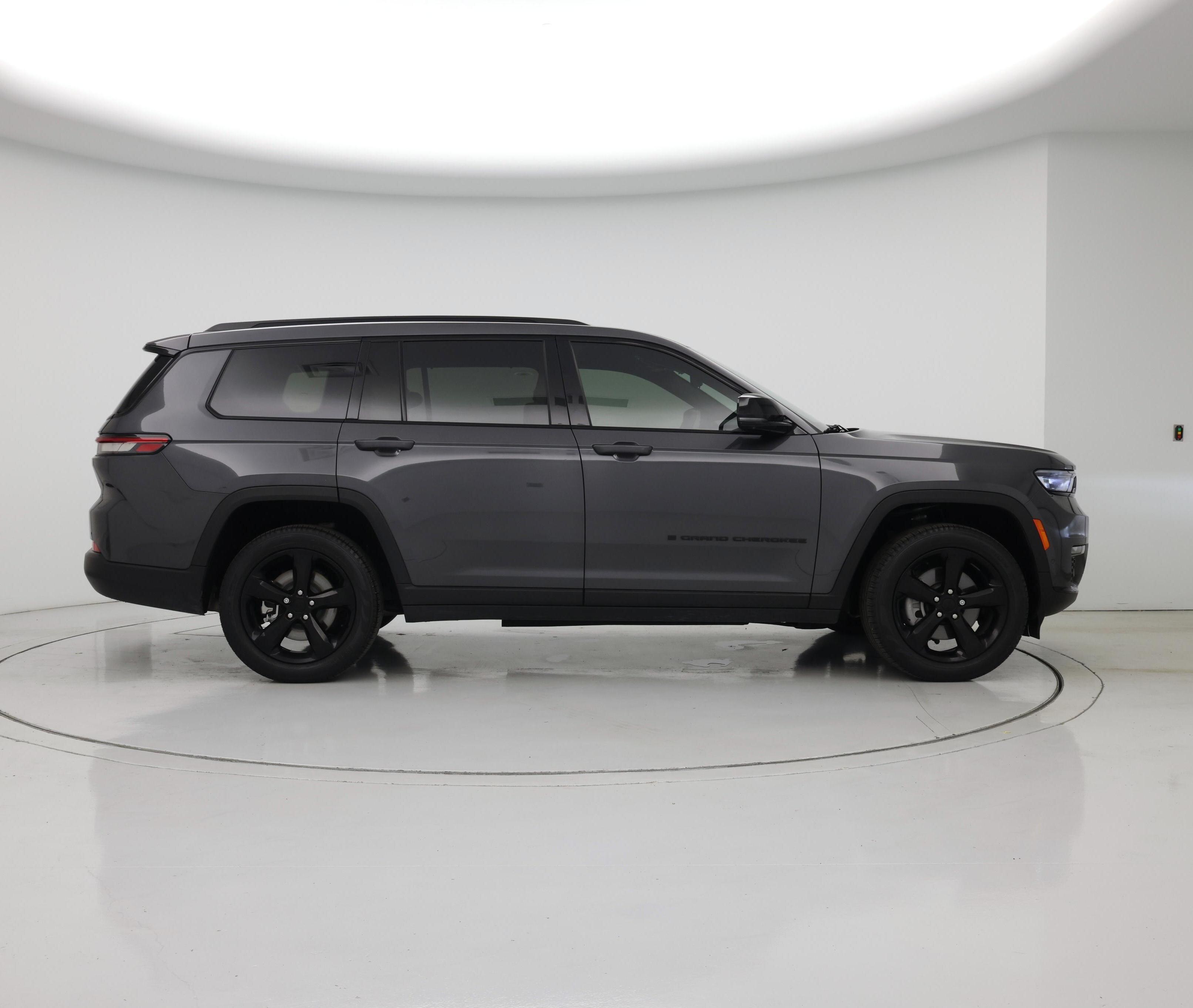 Thumbnail: 2022 Jeep Compass - 7