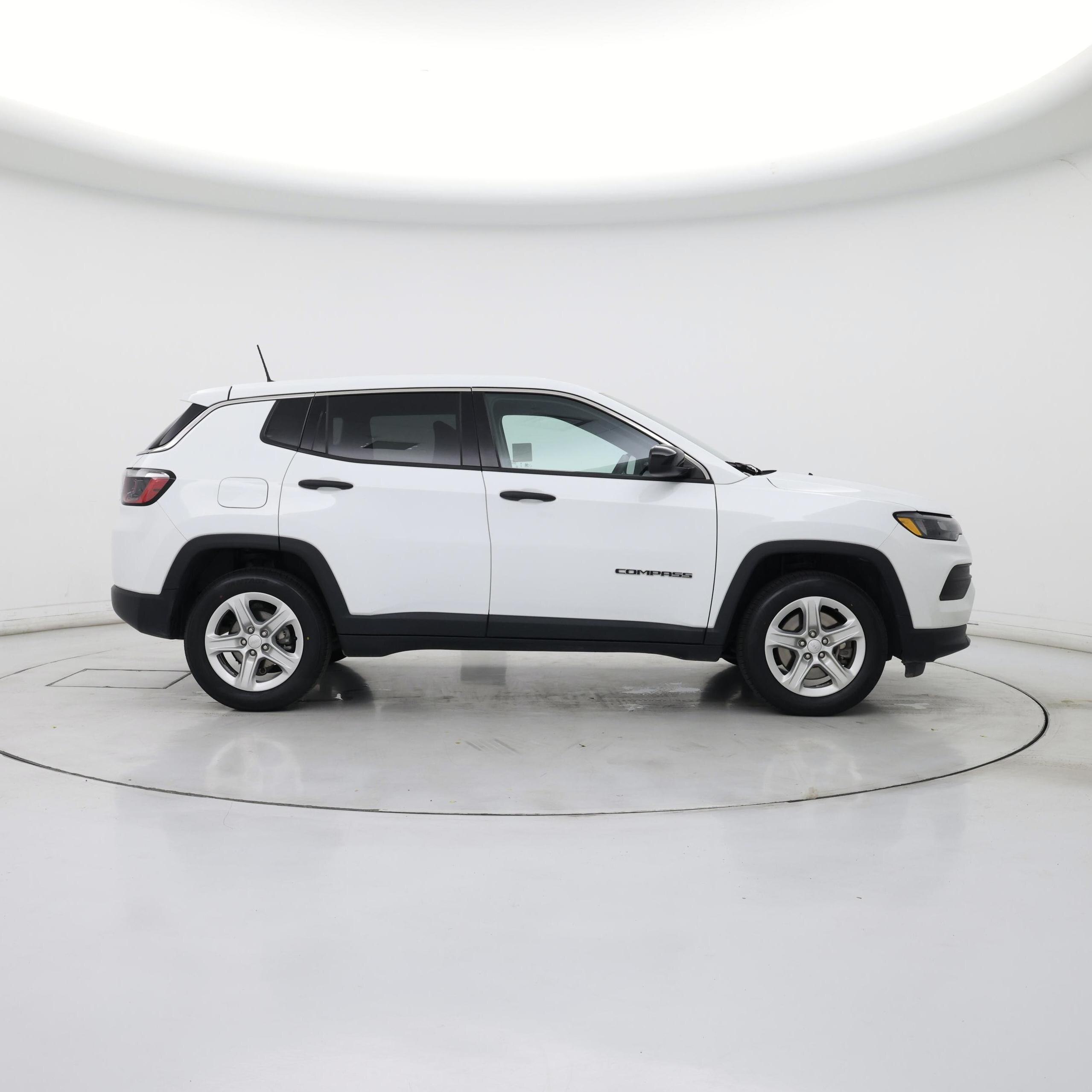 Thumbnail: 2023 Jeep Compass - 7