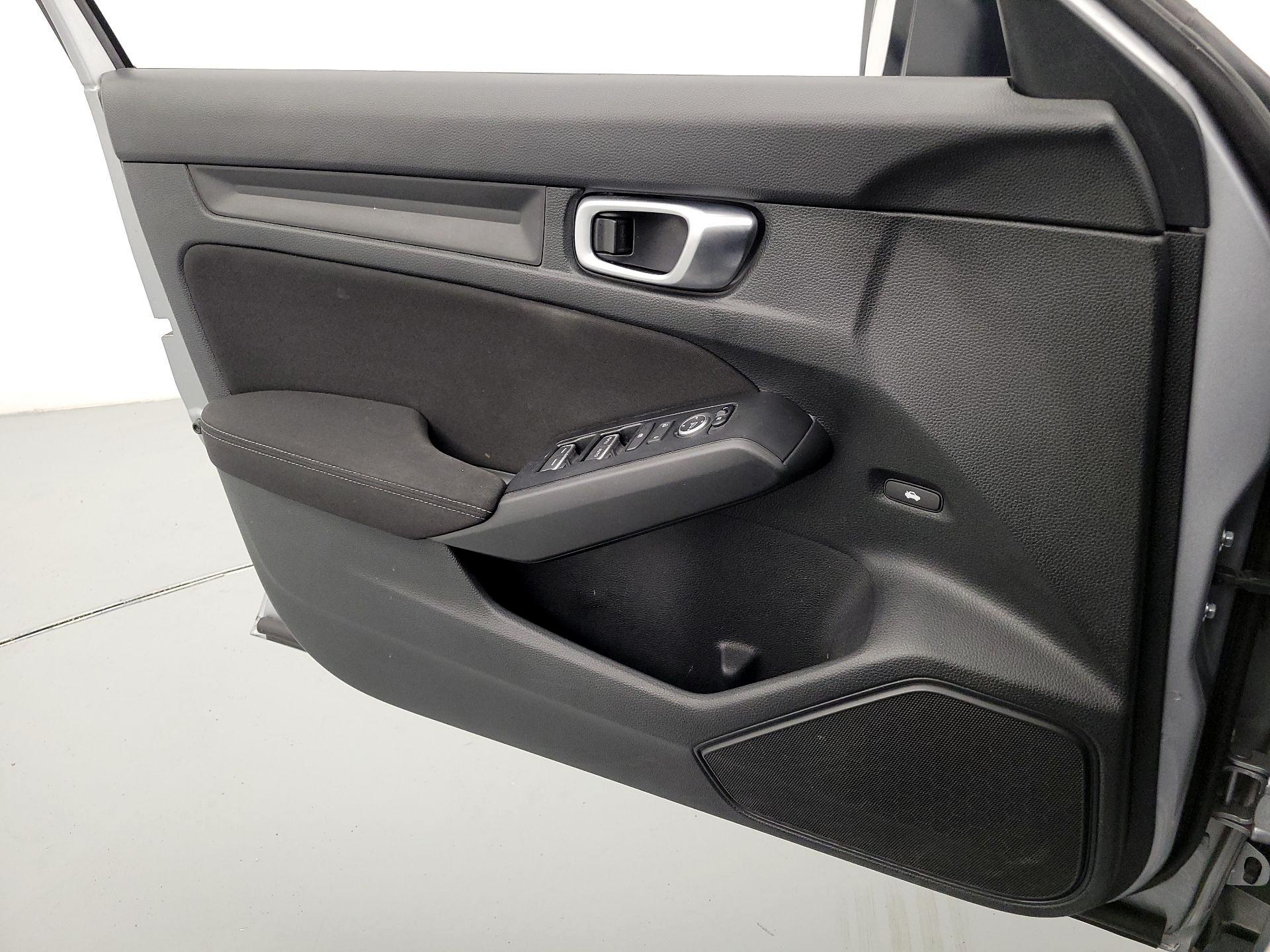 Thumbnail: 2024 Honda Civic - 12