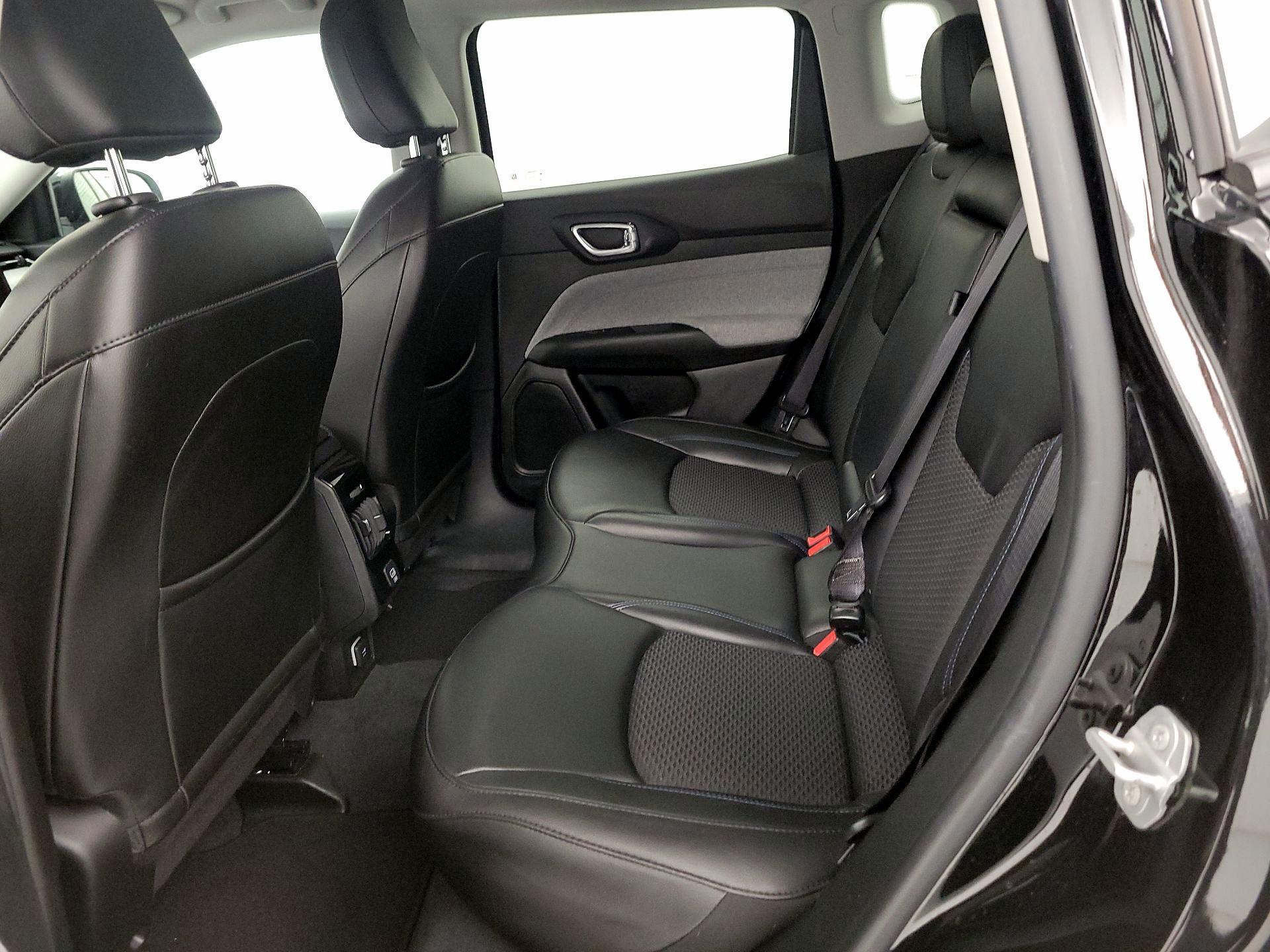 Thumbnail: 2022 Jeep Compass - 19