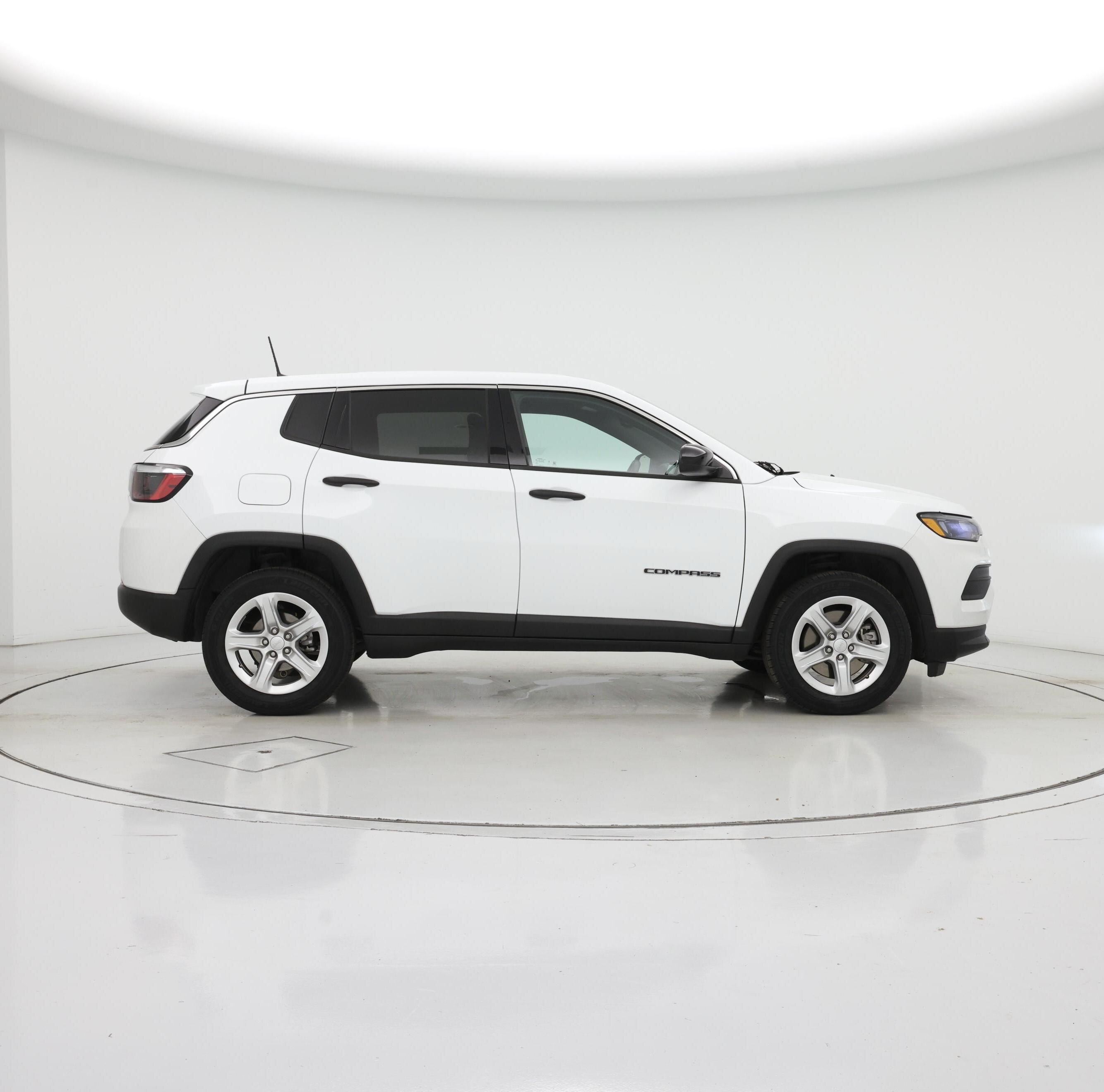 Thumbnail: 2023 Jeep Compass - 7