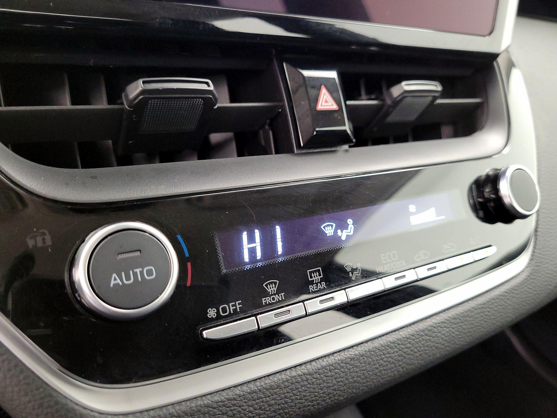 Thumbnail: 2024 Toyota Corolla - 16