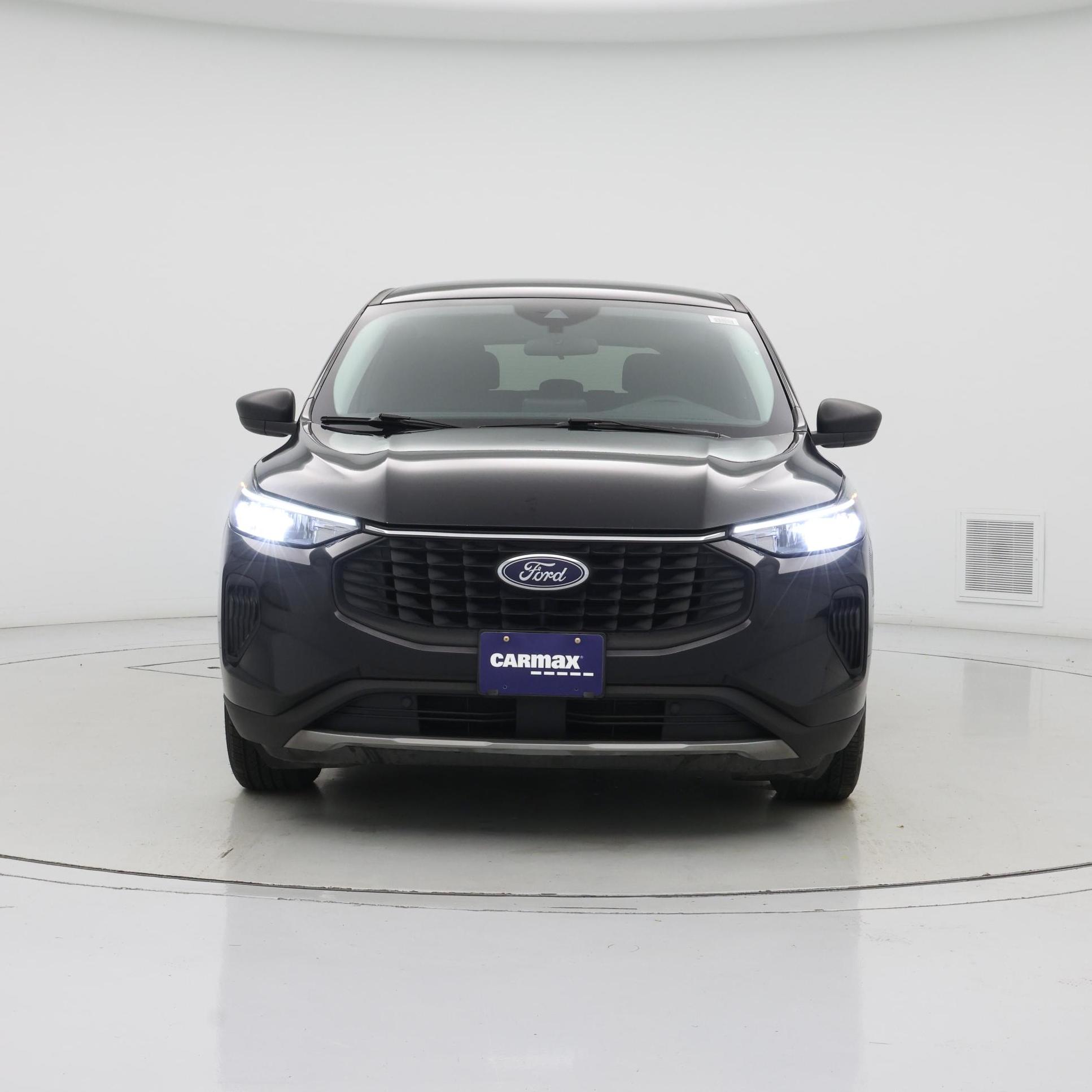 Thumbnail: 2023 Ford Escape - 5