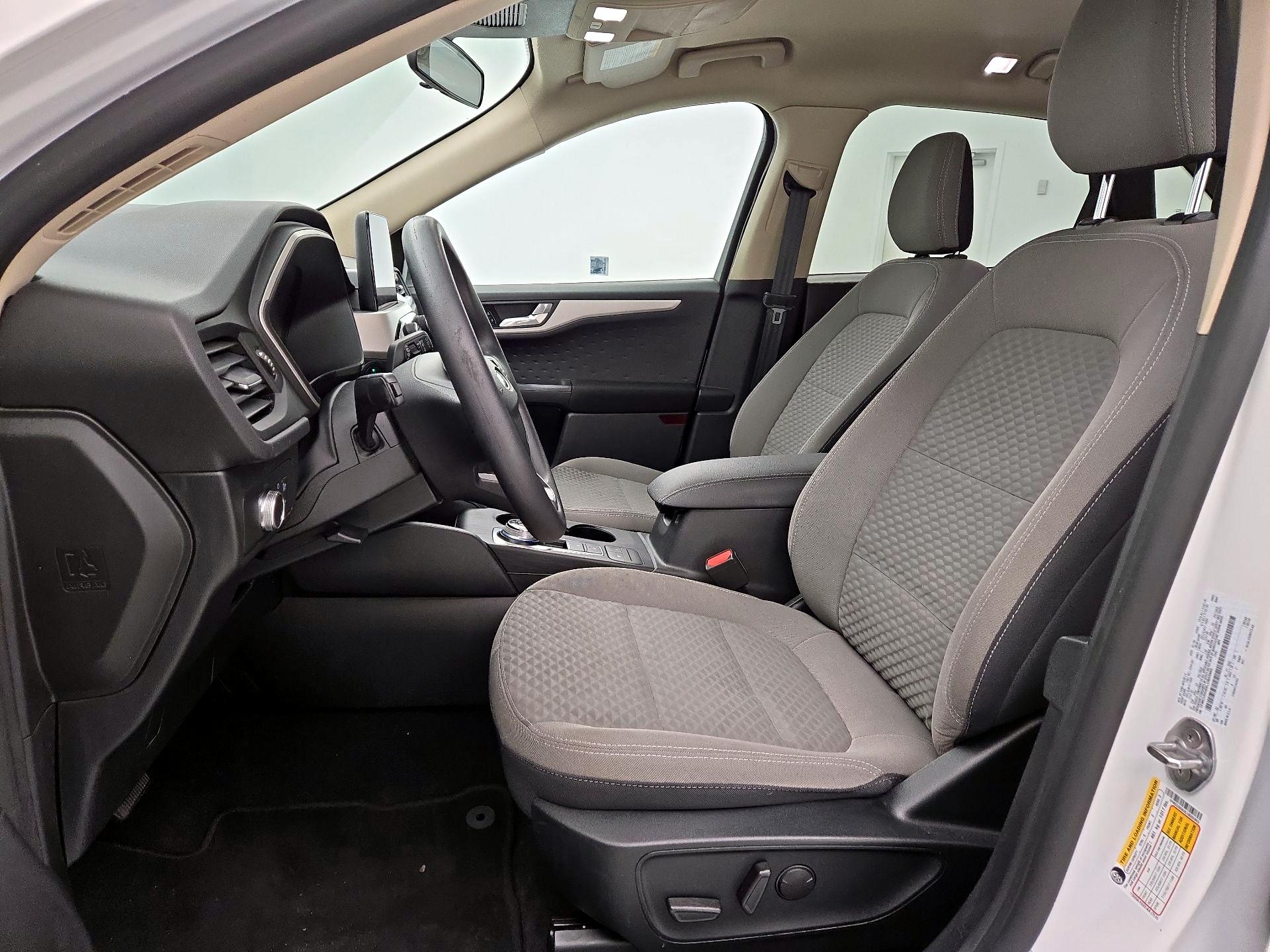 Thumbnail: 2020 Ford Escape - 11