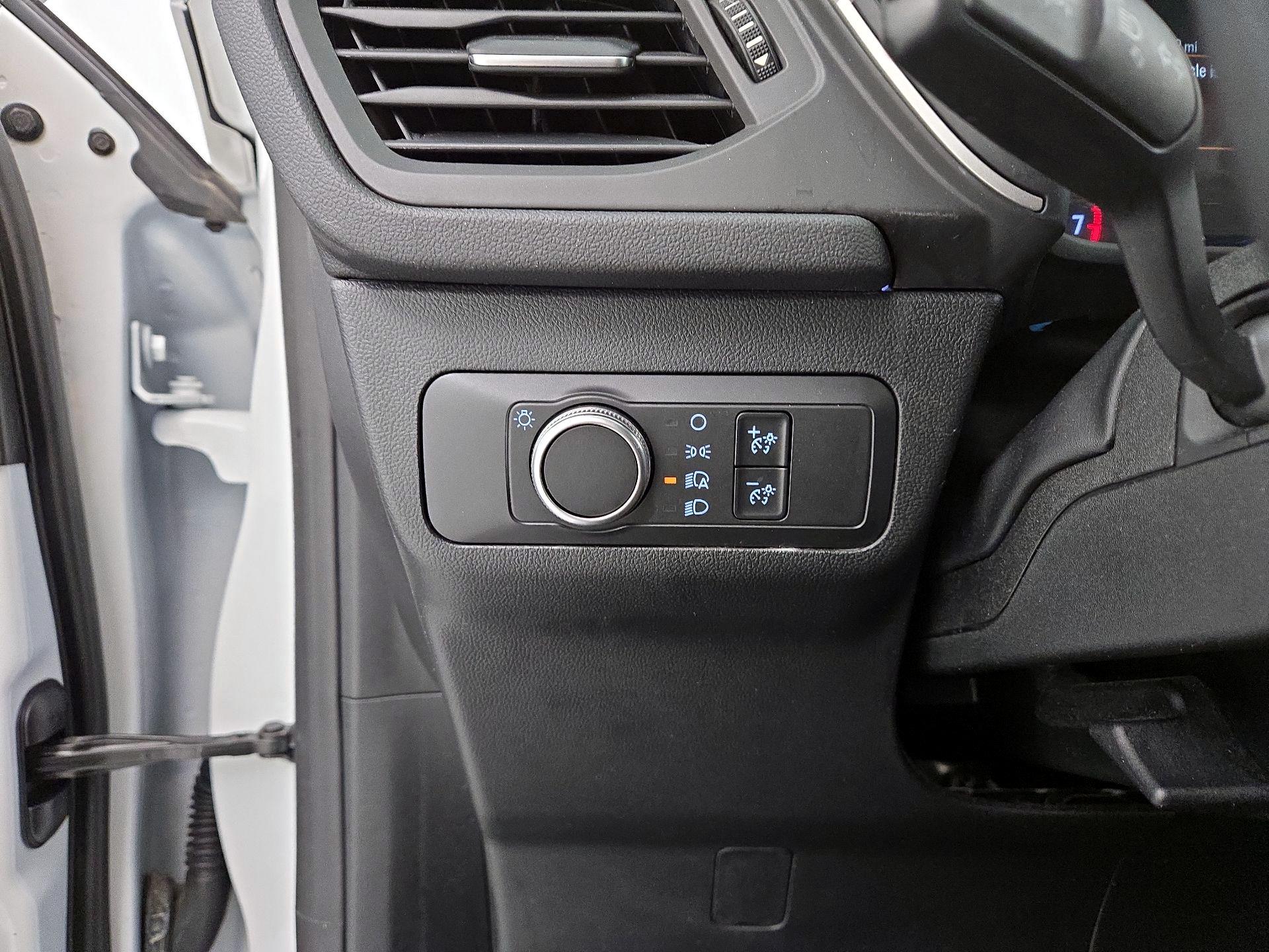 Thumbnail: 2020 Ford Escape - 13