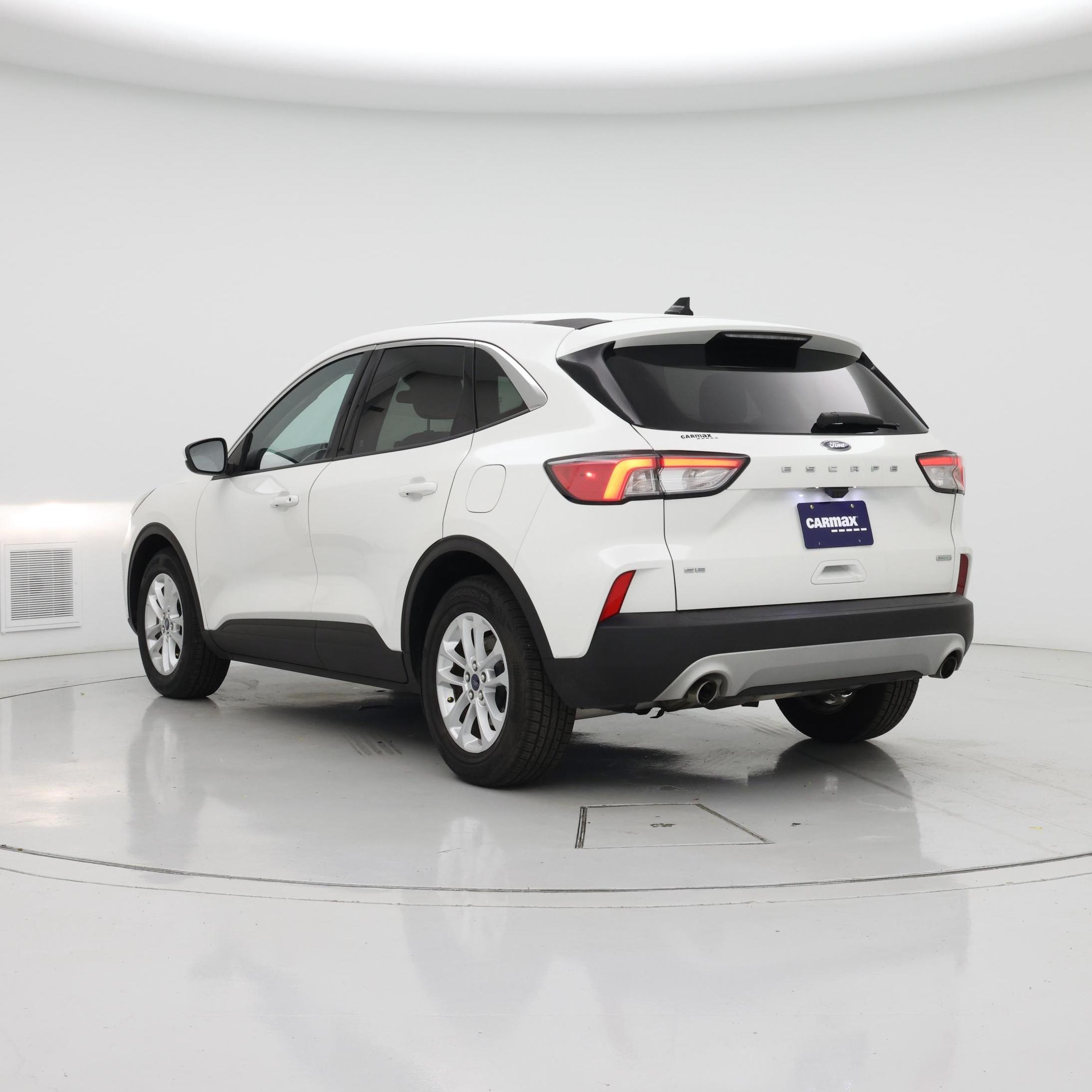 Thumbnail: 2020 Ford Escape - 2