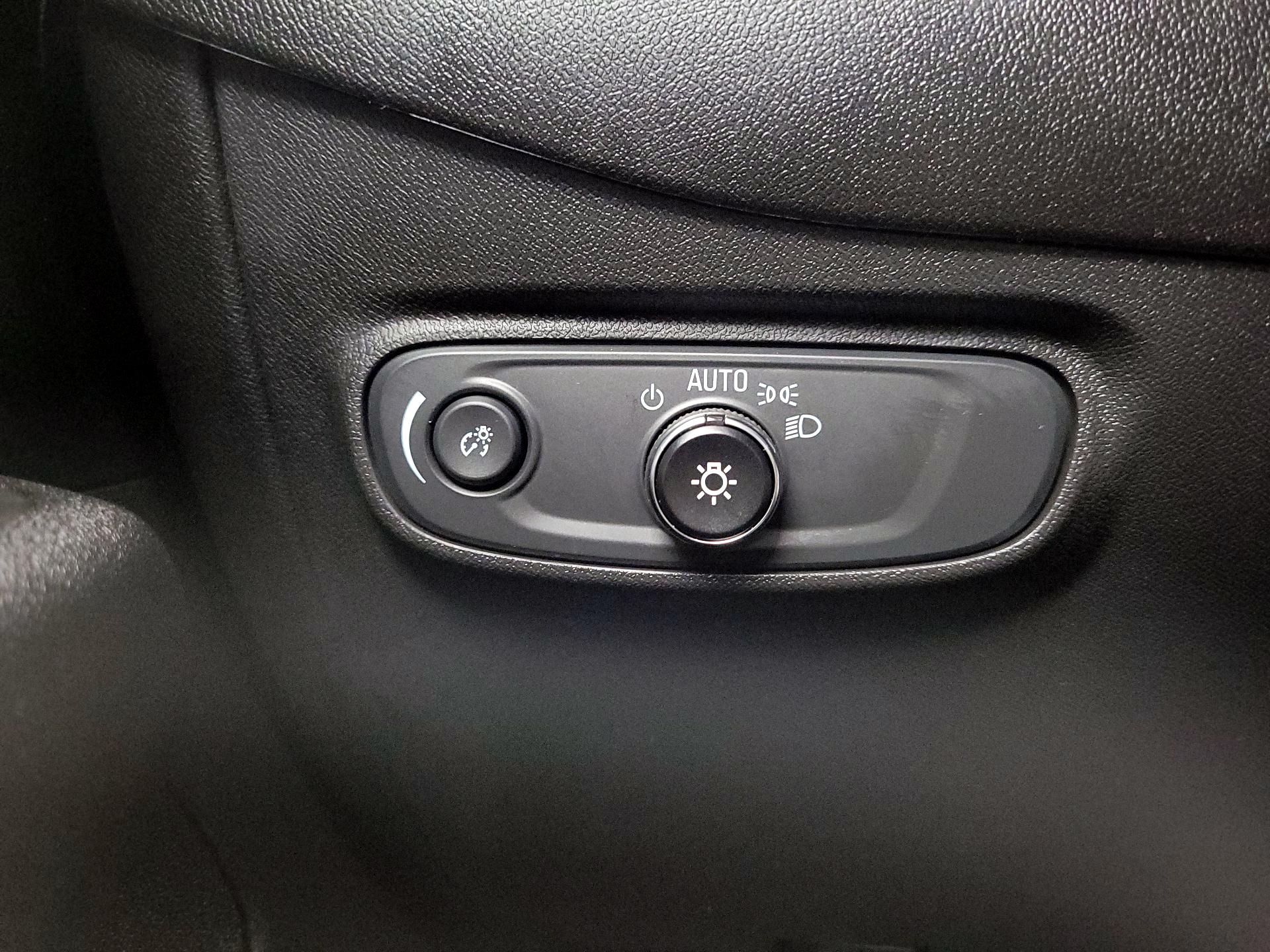 Thumbnail: 2024 Chevrolet Equinox - 13